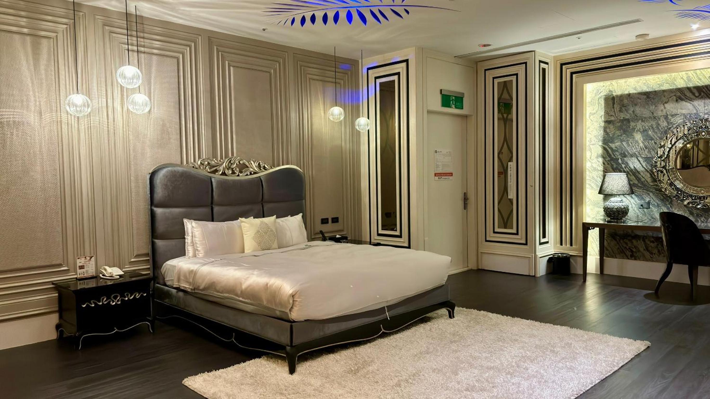 Superior Suite photo 3