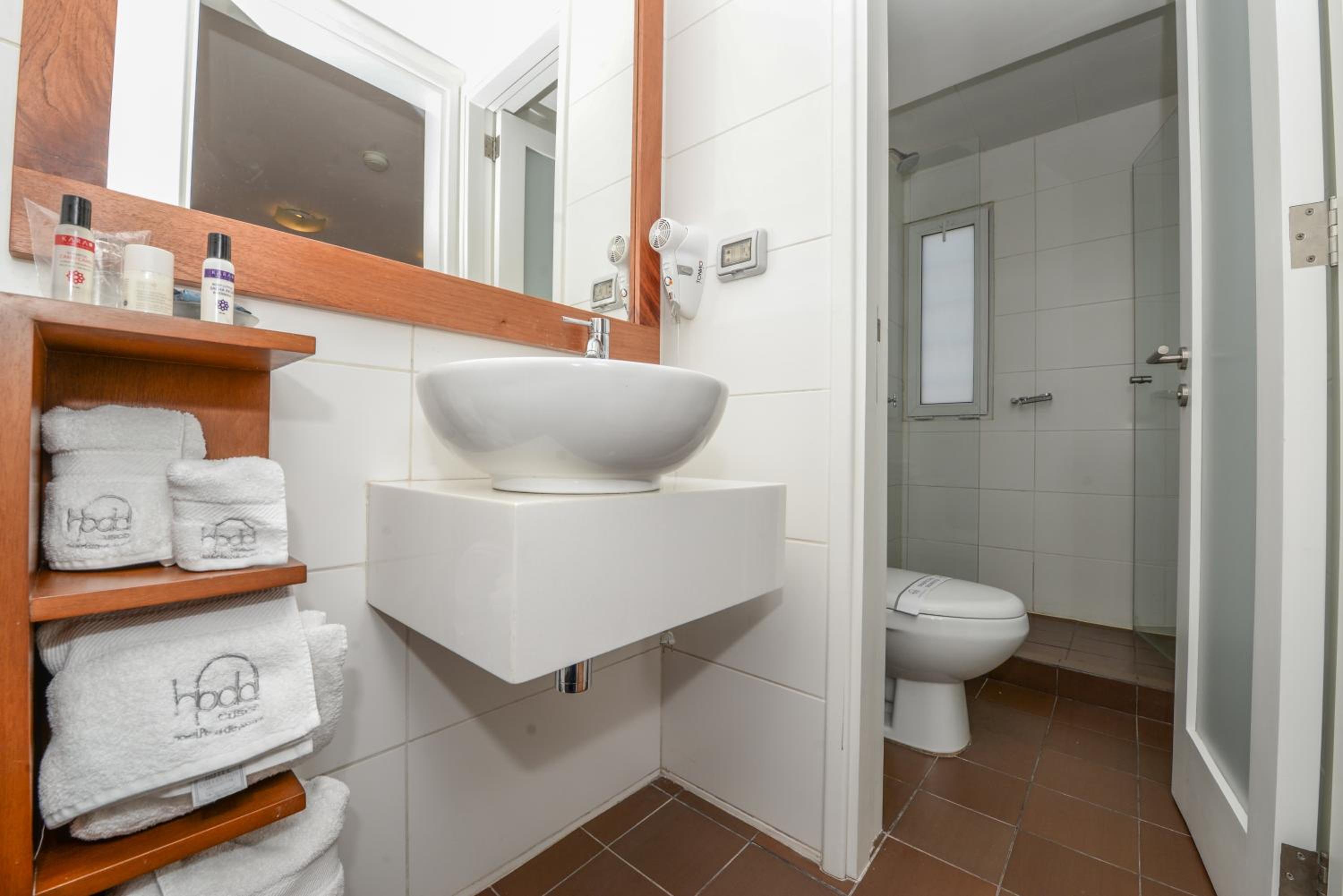 Single Room photo 2