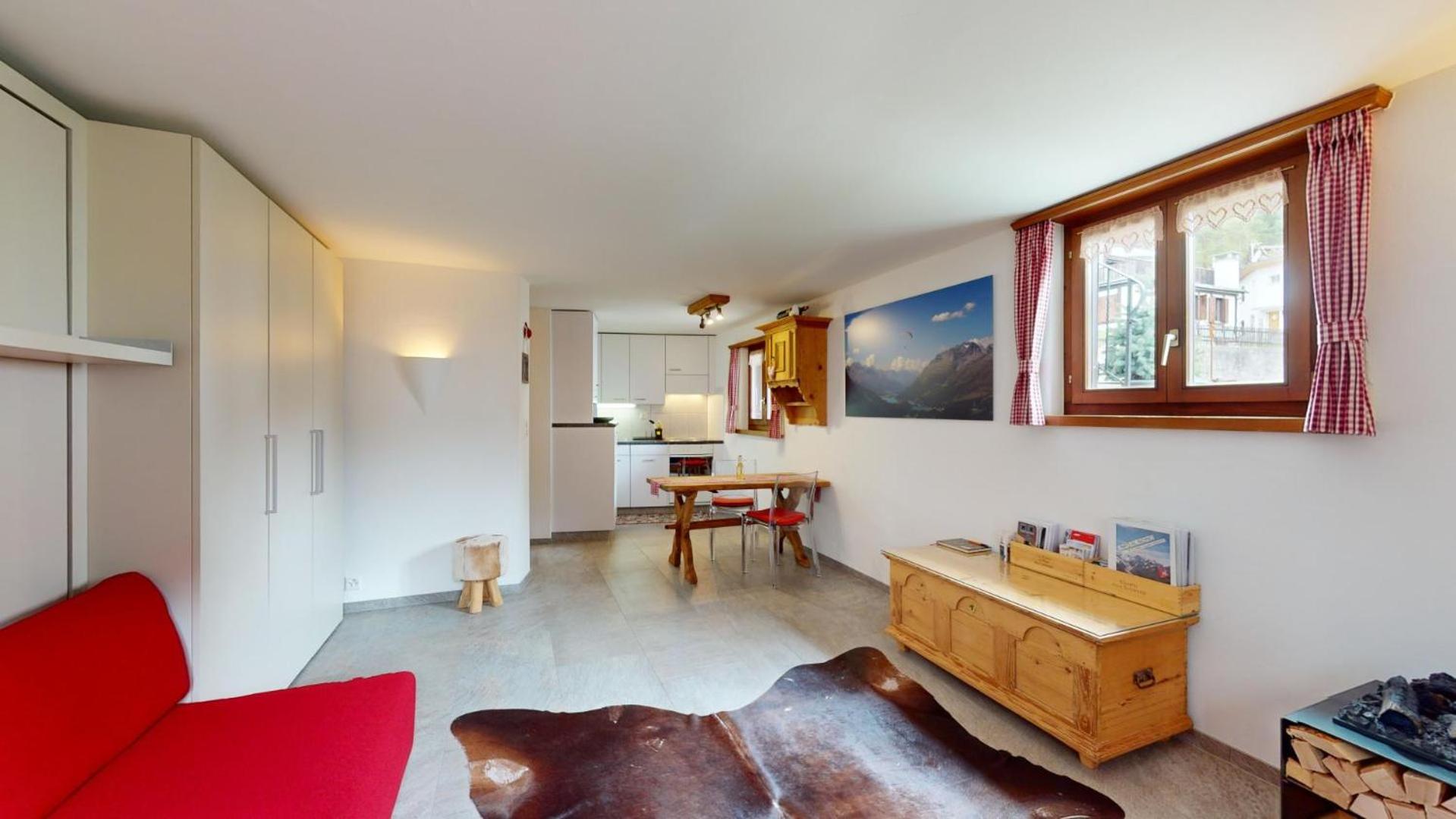 Apartment With Mountain View photo 2