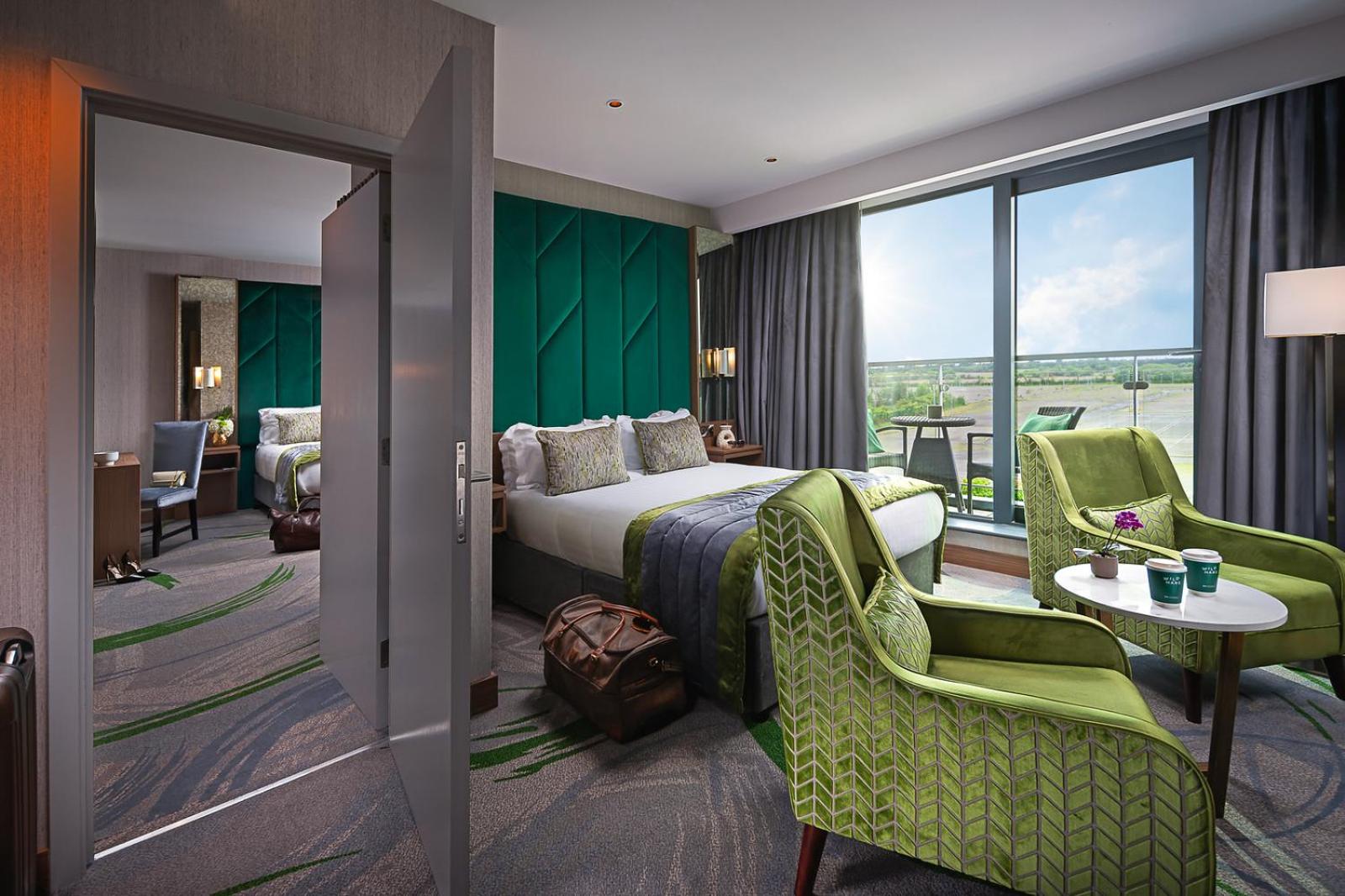 Rooftop Balcony Suite