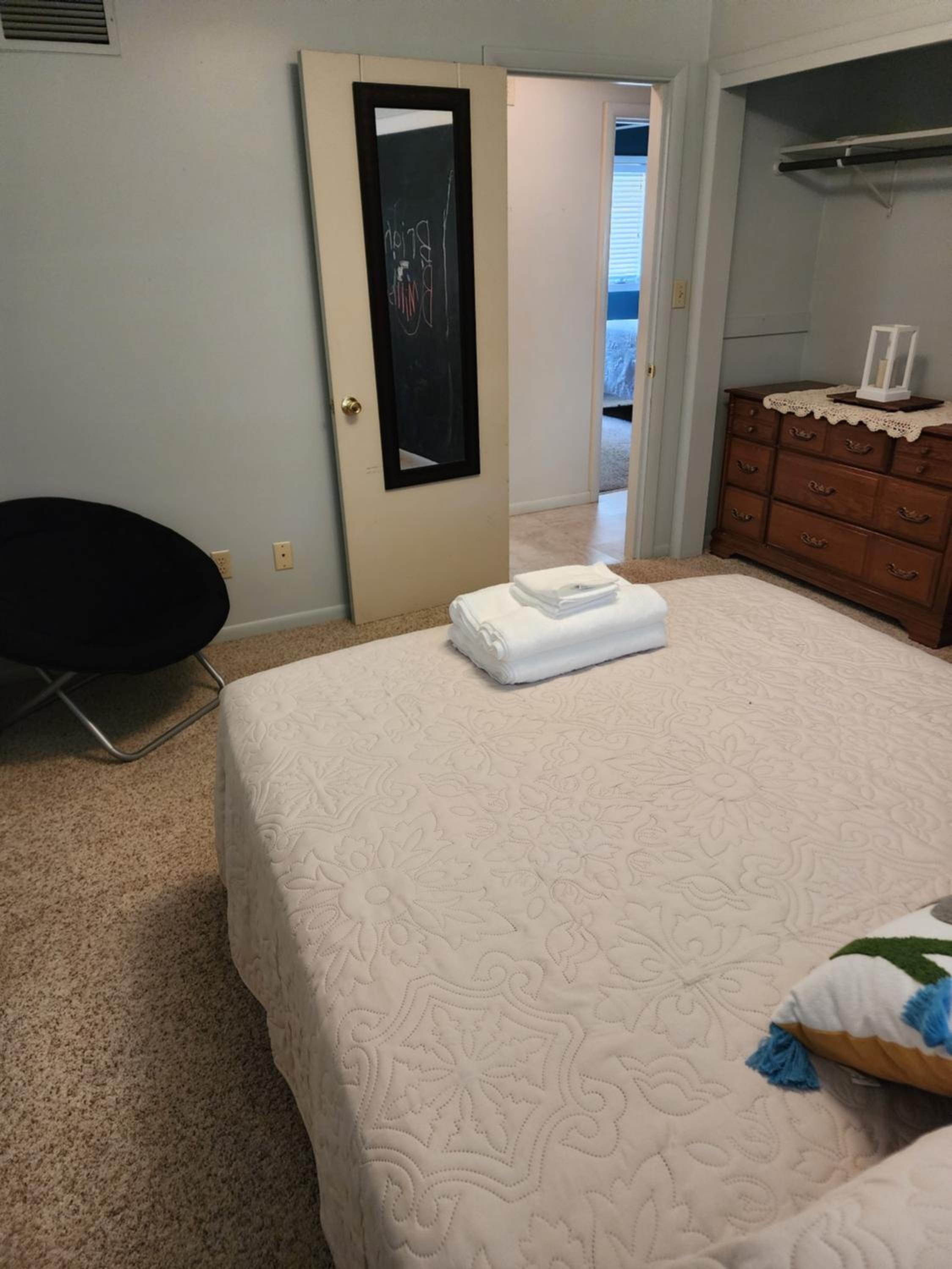 Apartment photo 2