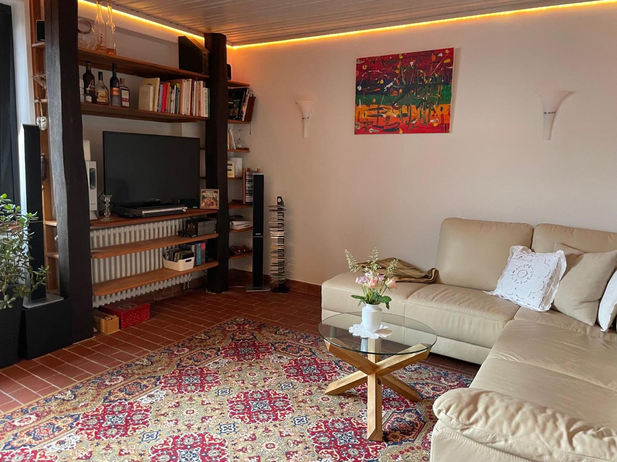 One-Bedroom House photo 1