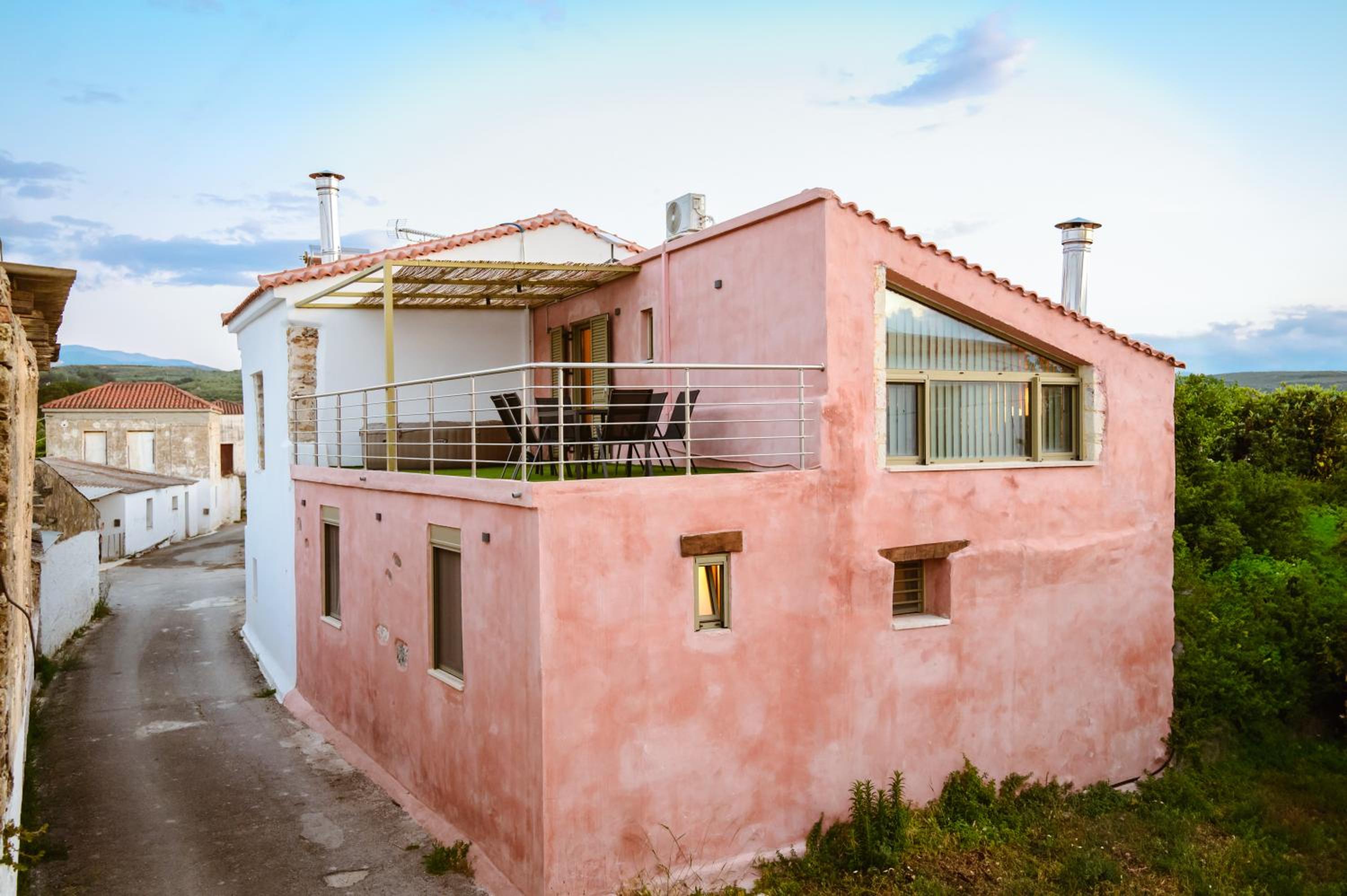 Three-Bedroom House photo 2