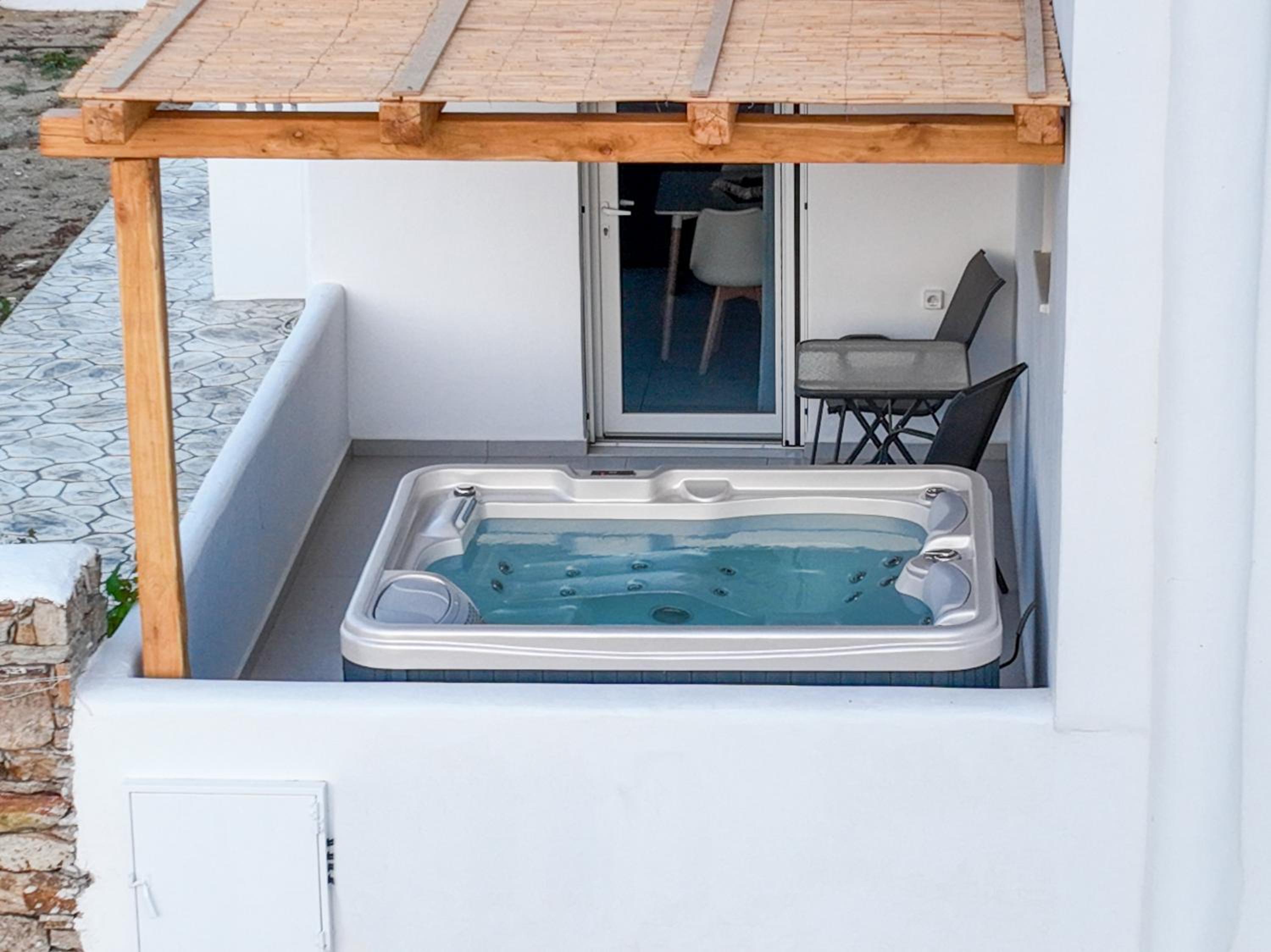 One-Bedroom Apartment with Spa Bath photo 3