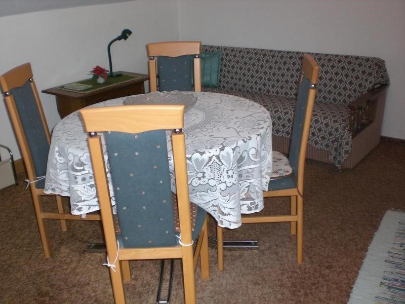 Apartment photo 3