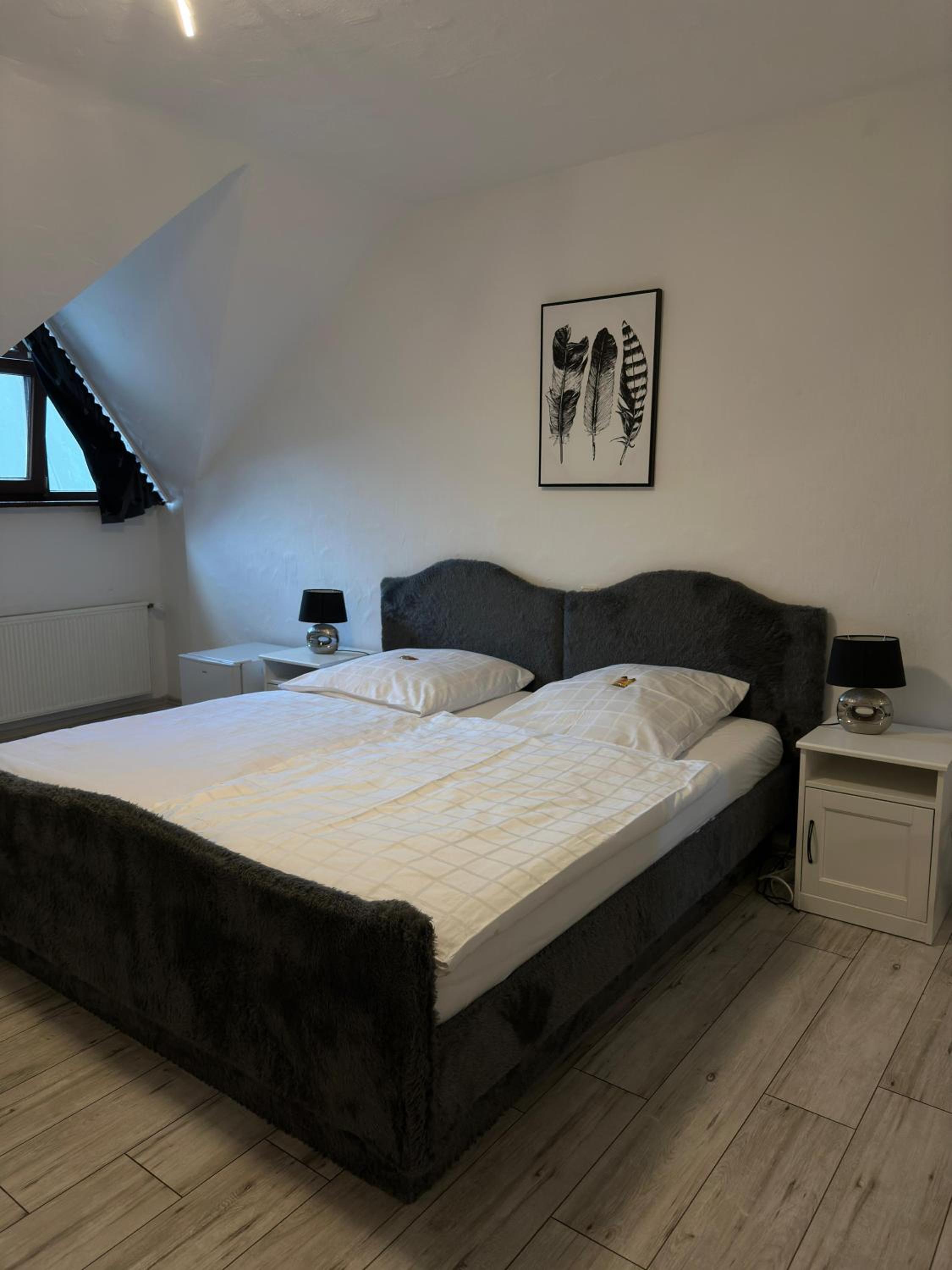 Double Room - Photo 4