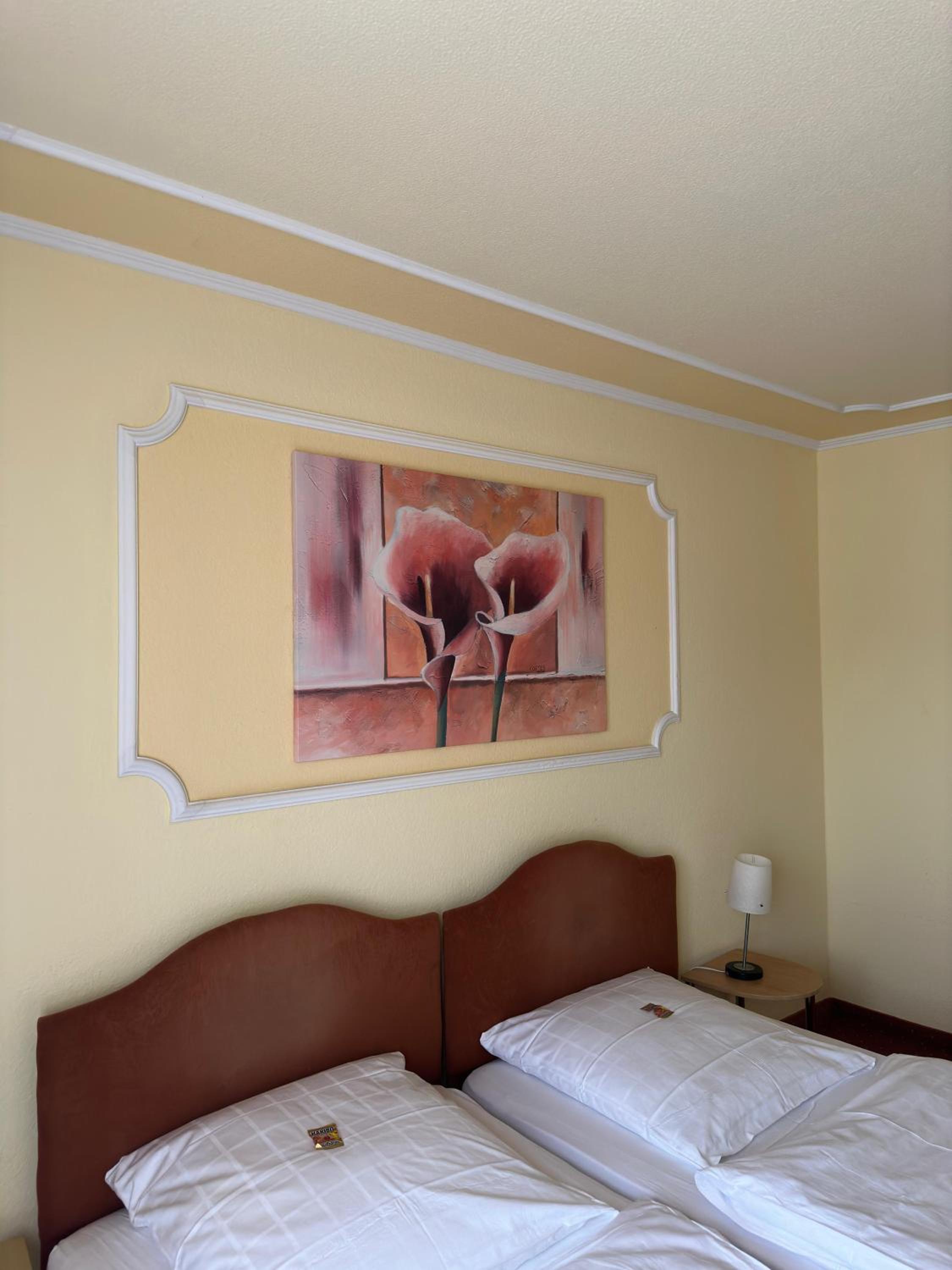 Double Room - Photo 6
