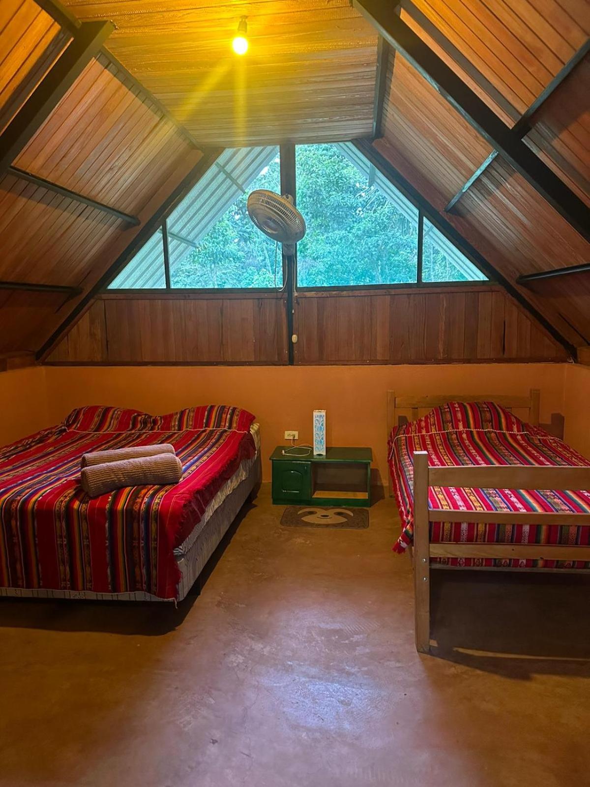 One-Bedroom House photo 1