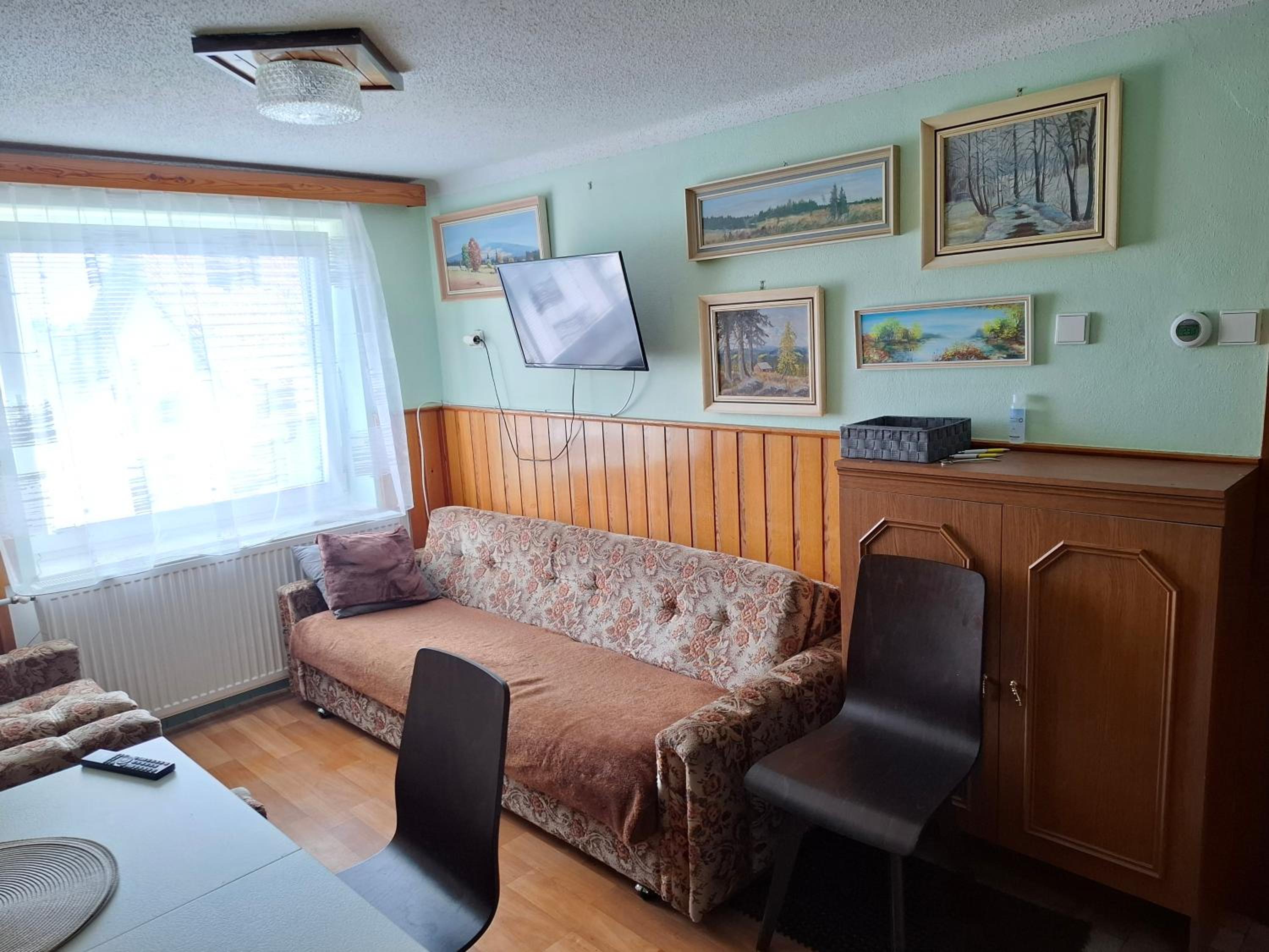 Two-Bedroom Apartment - Photo 16