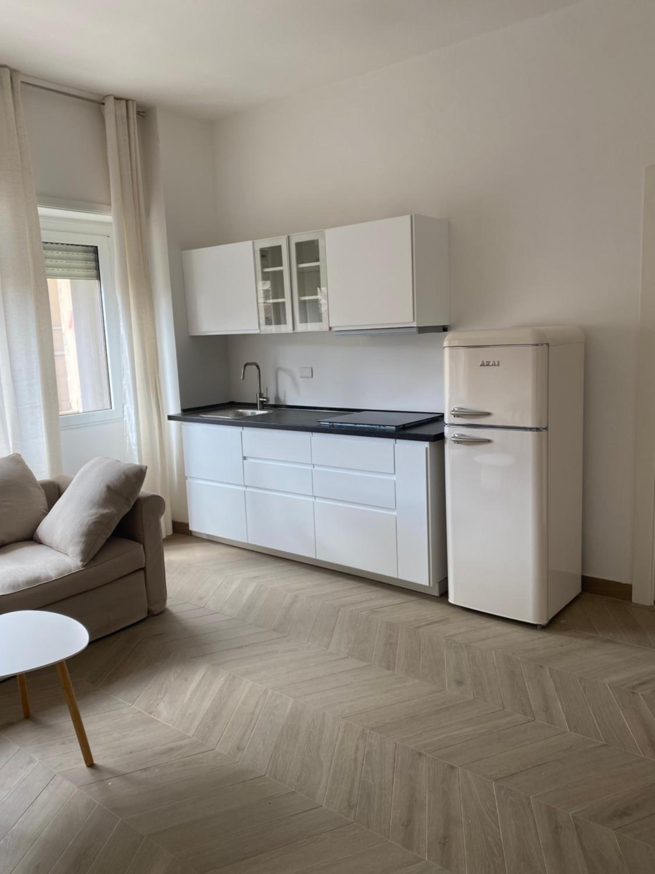 One-Bedroom Apartment with City View photo 3