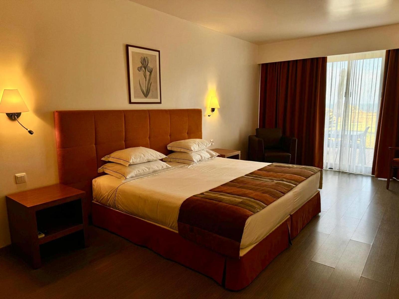 Double Room with Sea View - Photo 6