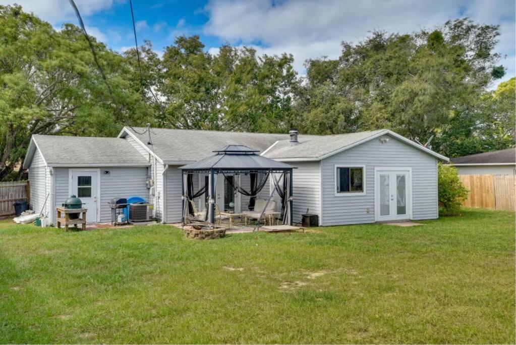 Four-Bedroom House photo 2