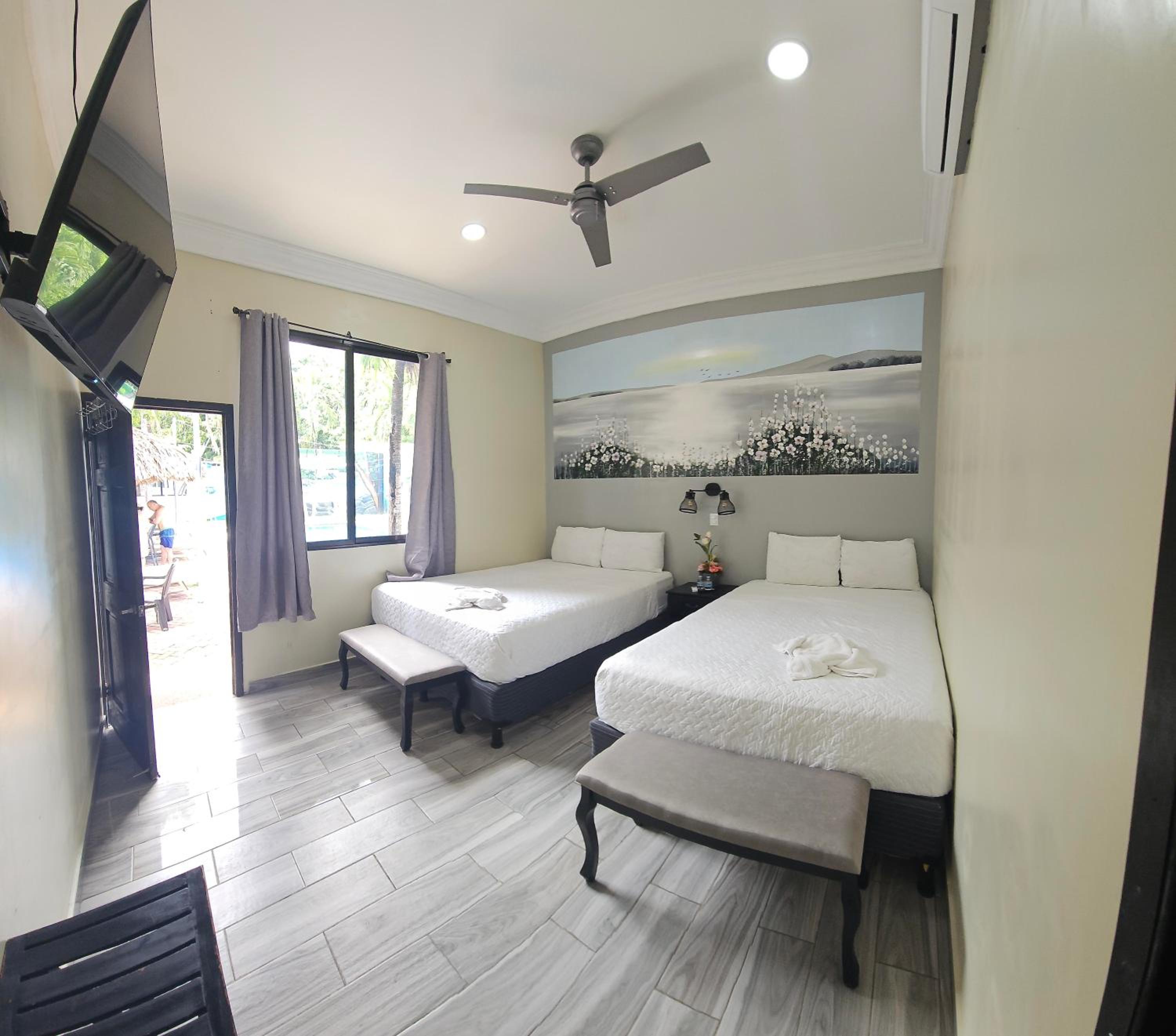 Twin Room with Pool View