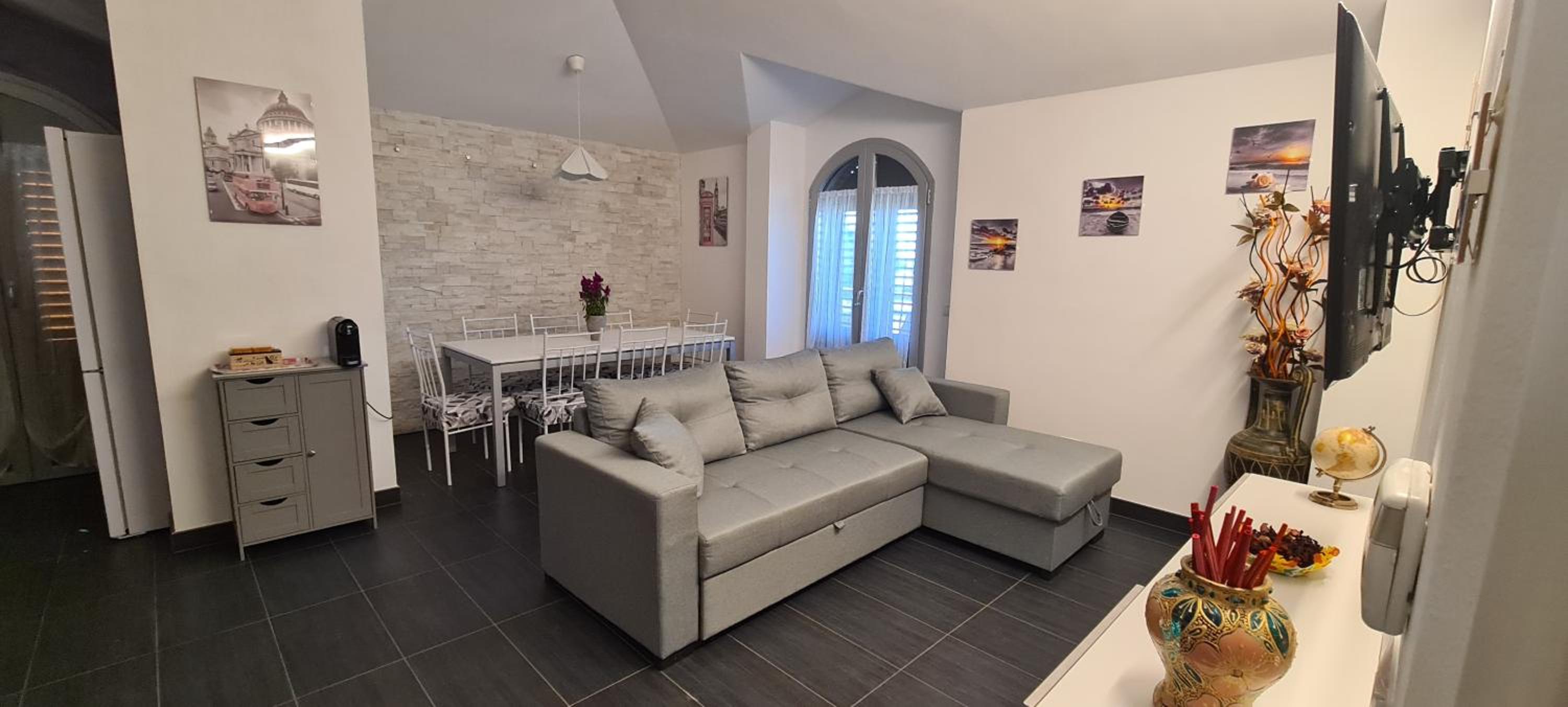 Three-Bedroom Apartment - Photo 13