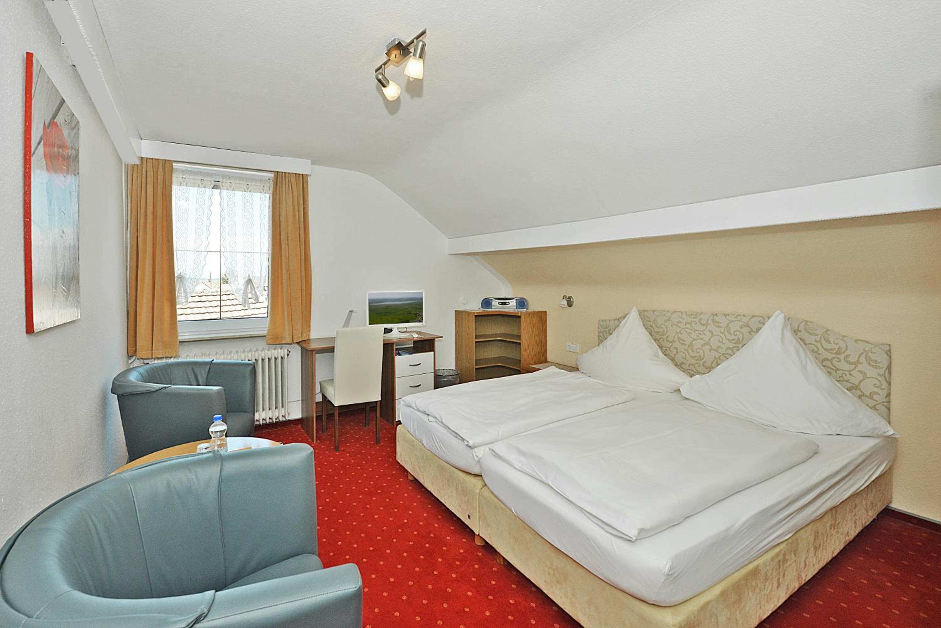 Triple Room - Photo 1