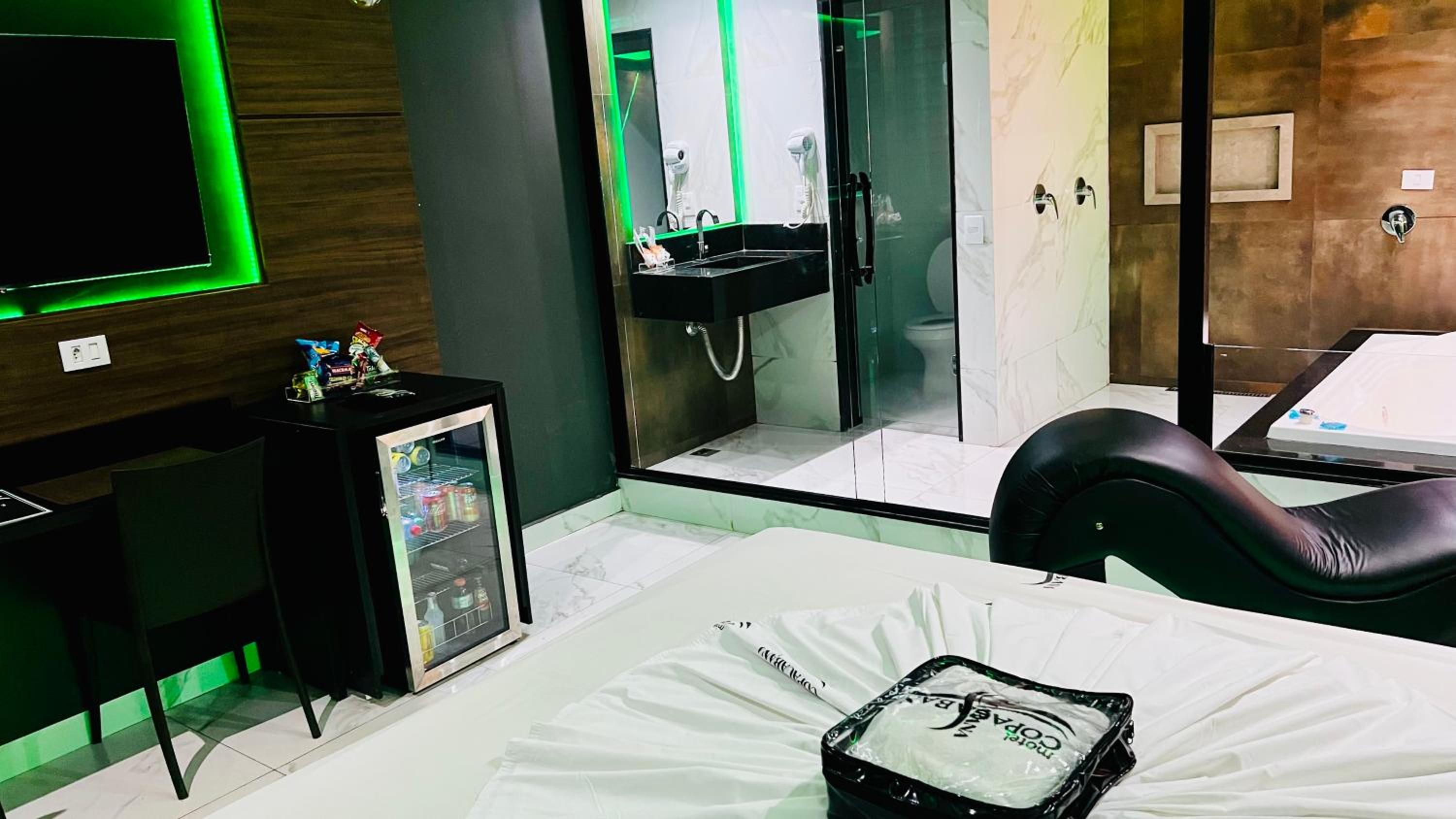 Deluxe Double Room with Bath