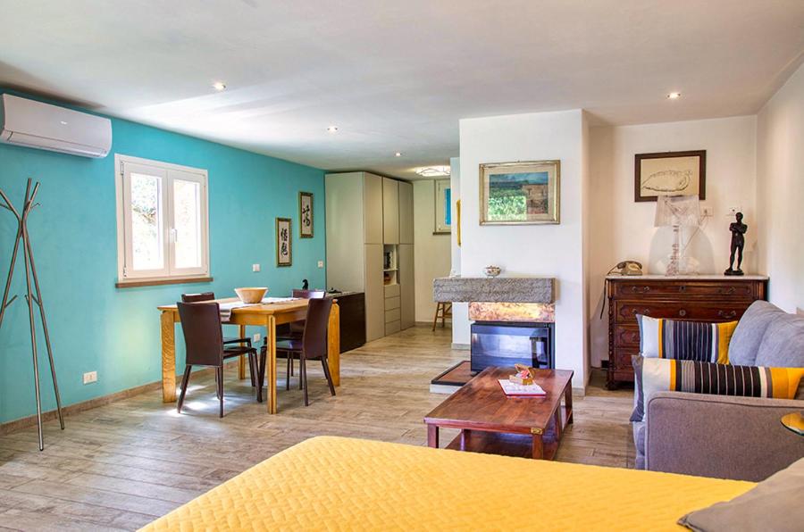 Family Room with Sea View photo 2