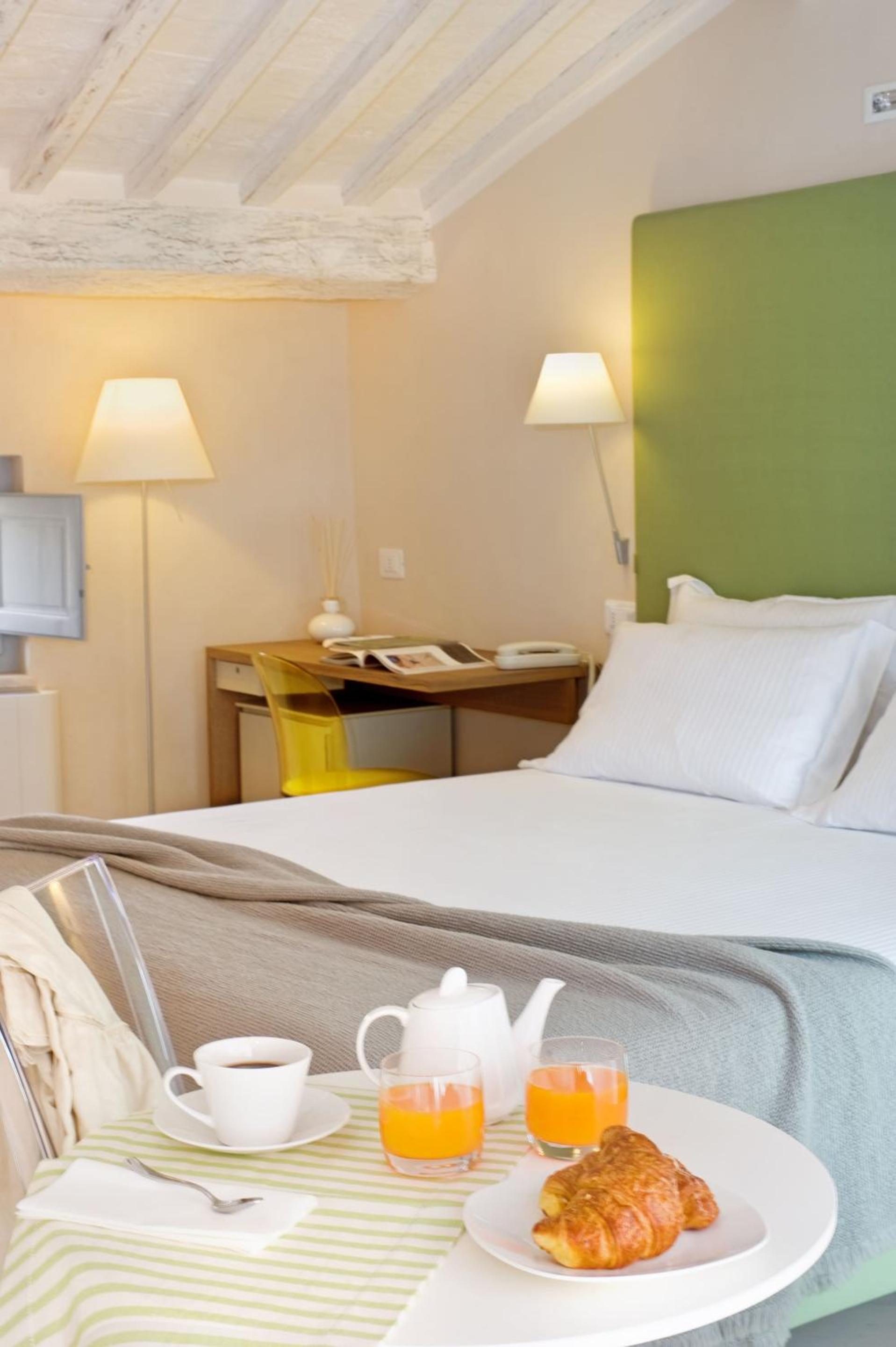 Deluxe Triple Room photo 1
