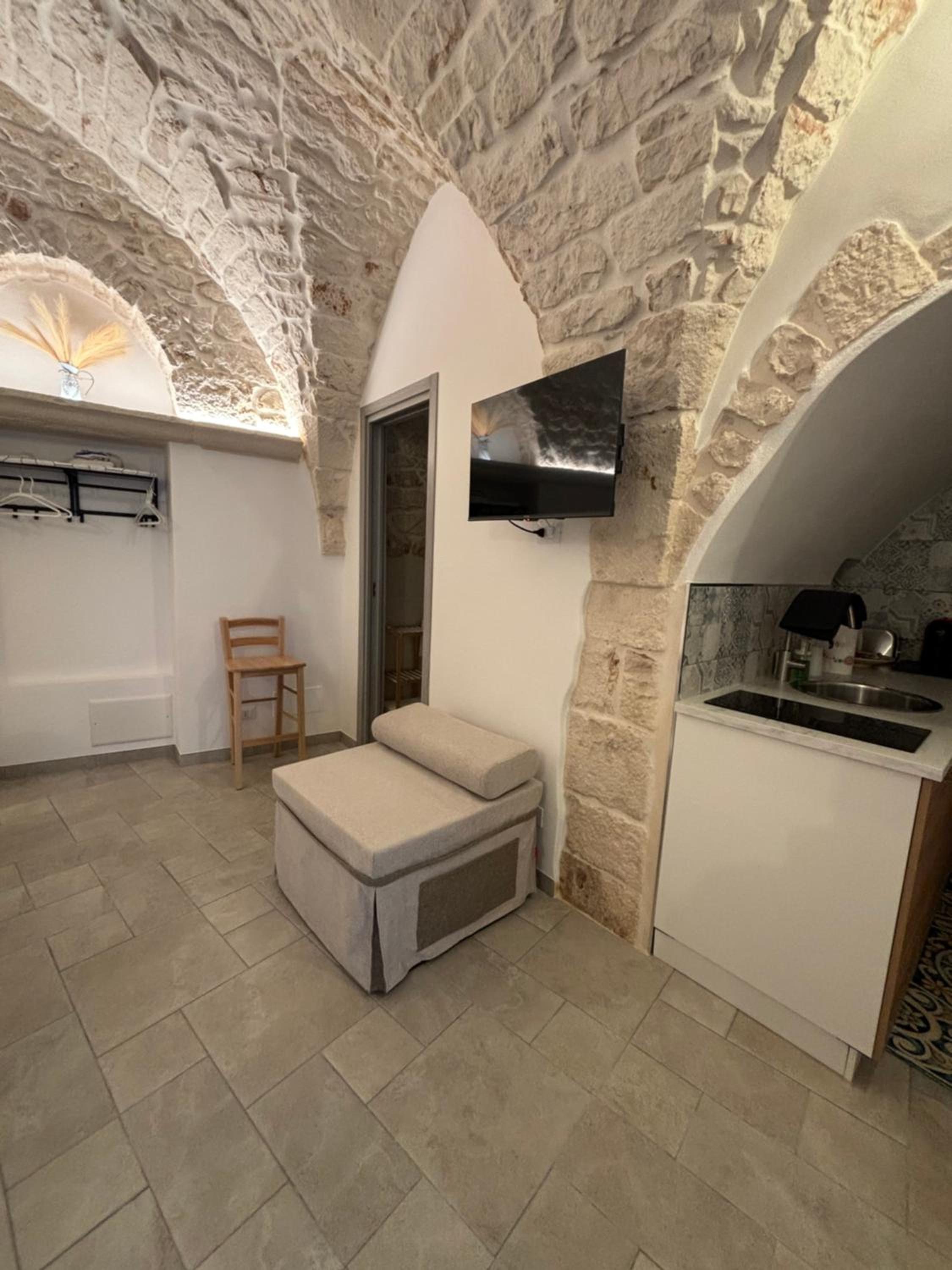 One-Bedroom House photo 3