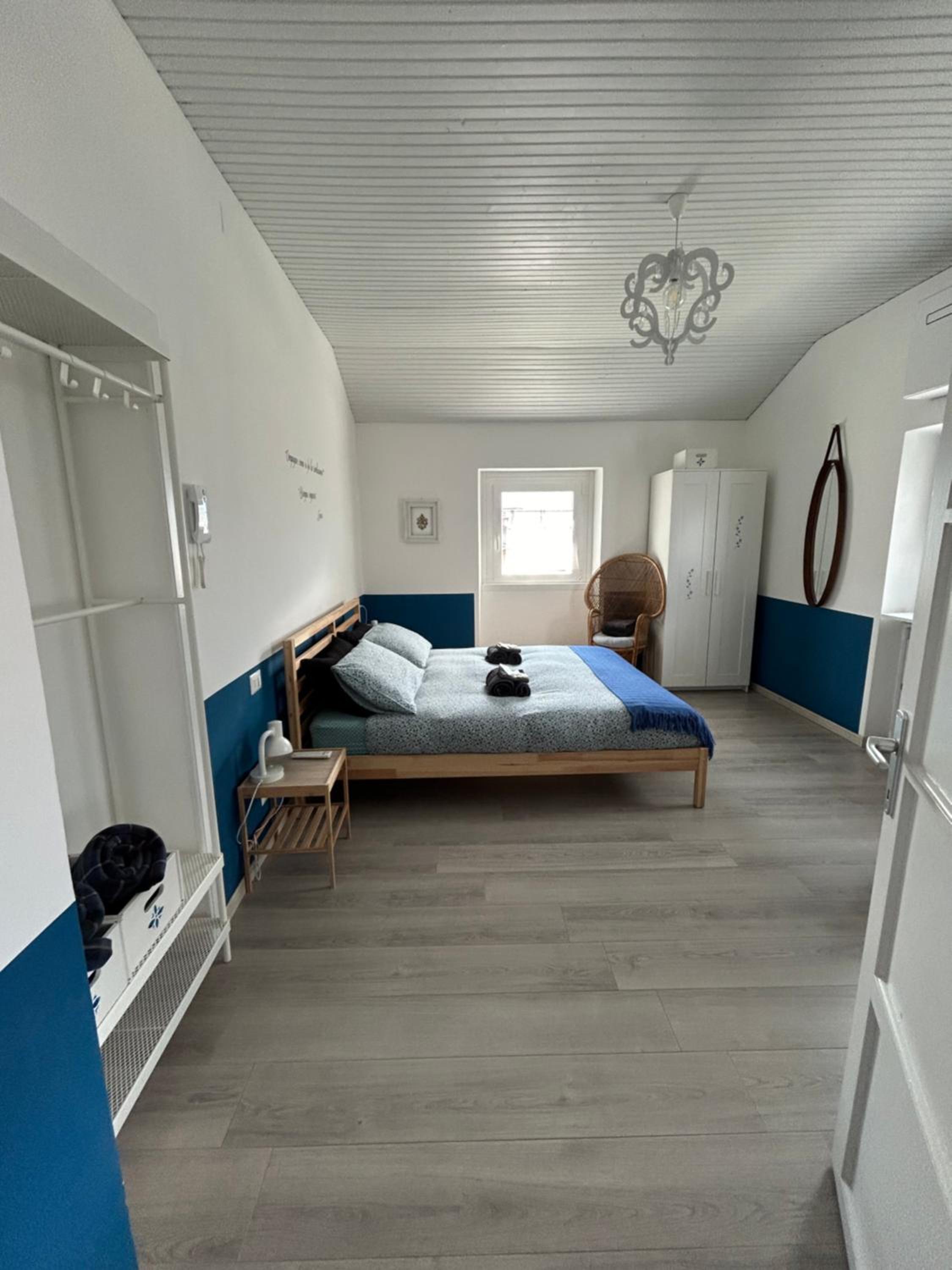 One-Bedroom House photo 1
