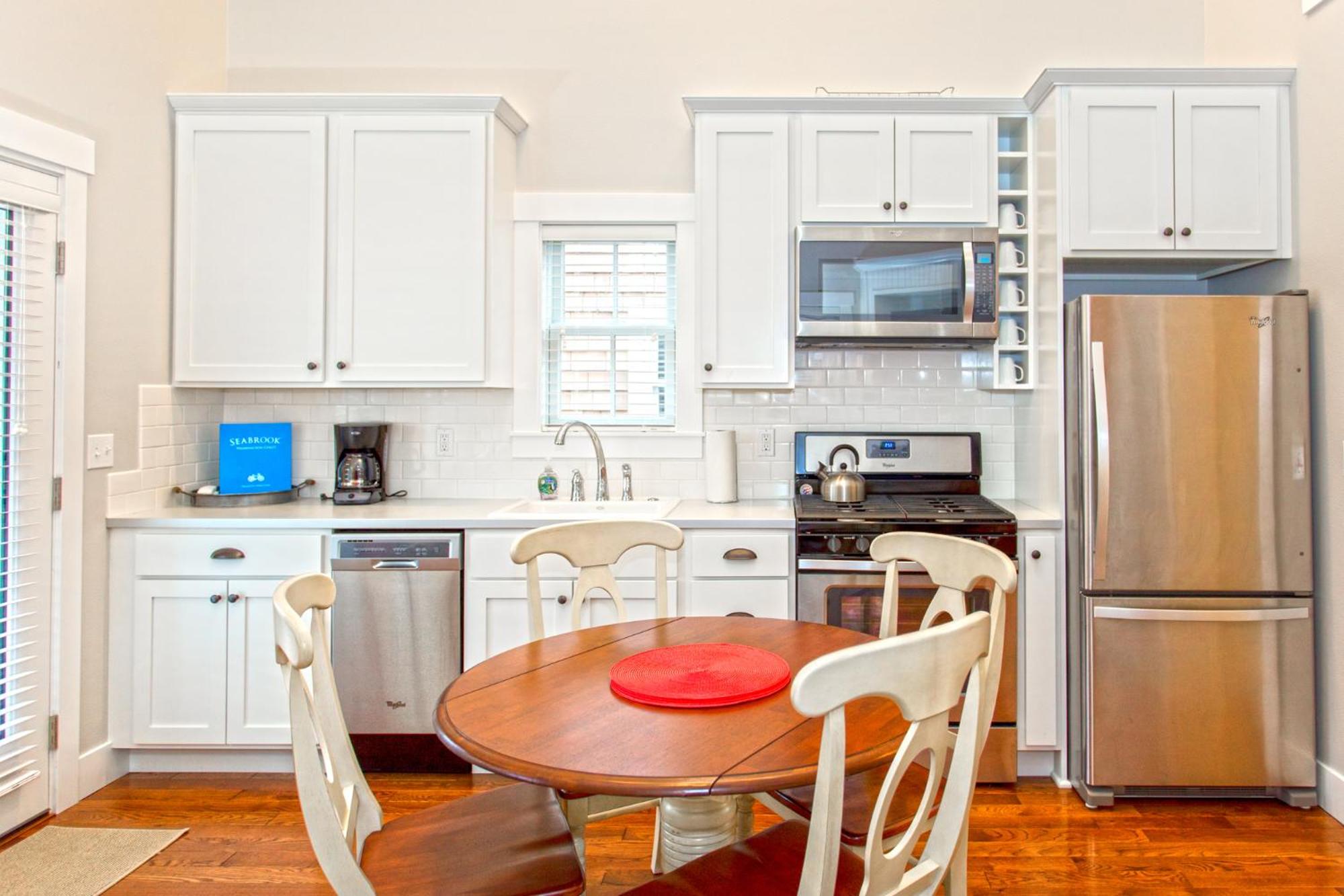Two-Bedroom House photo 2