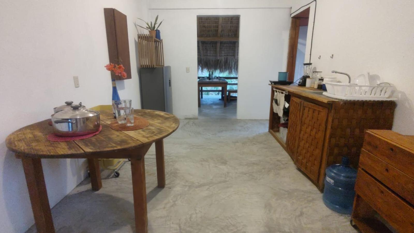 Studio Apartment With Balcony photo 3