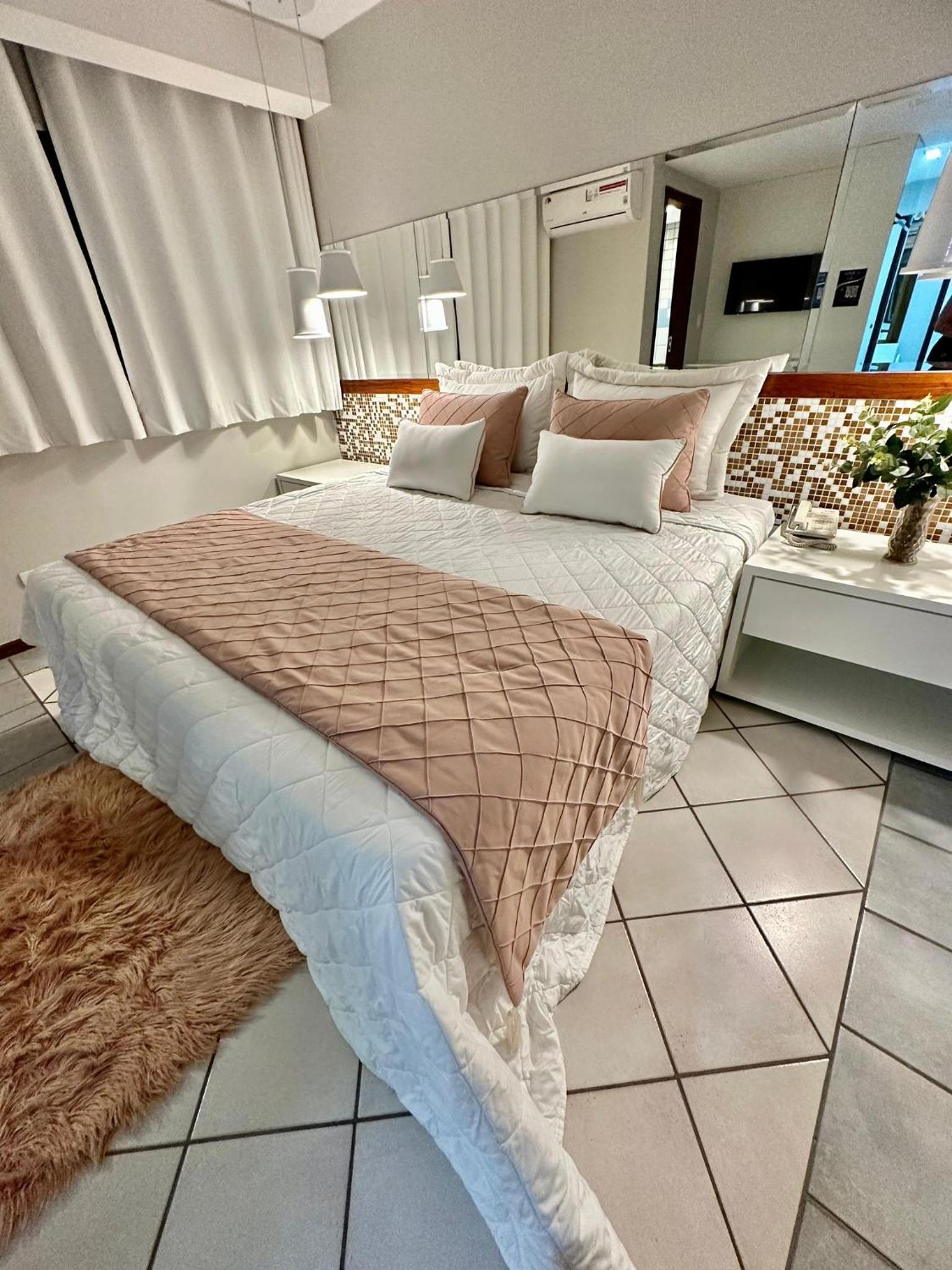 King Suite with Spa Bath photo 1