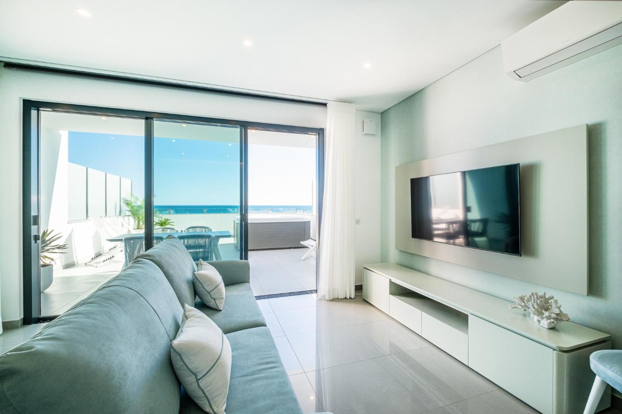 Apartment with Sea View photo 2