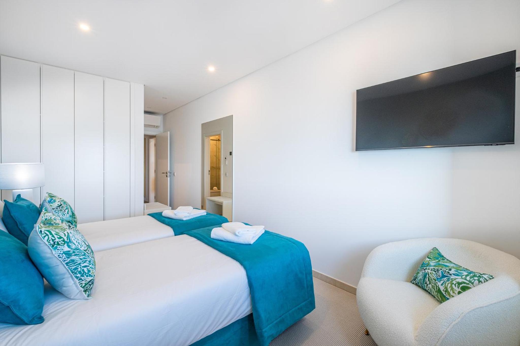 Apartment with Sea View photo 2