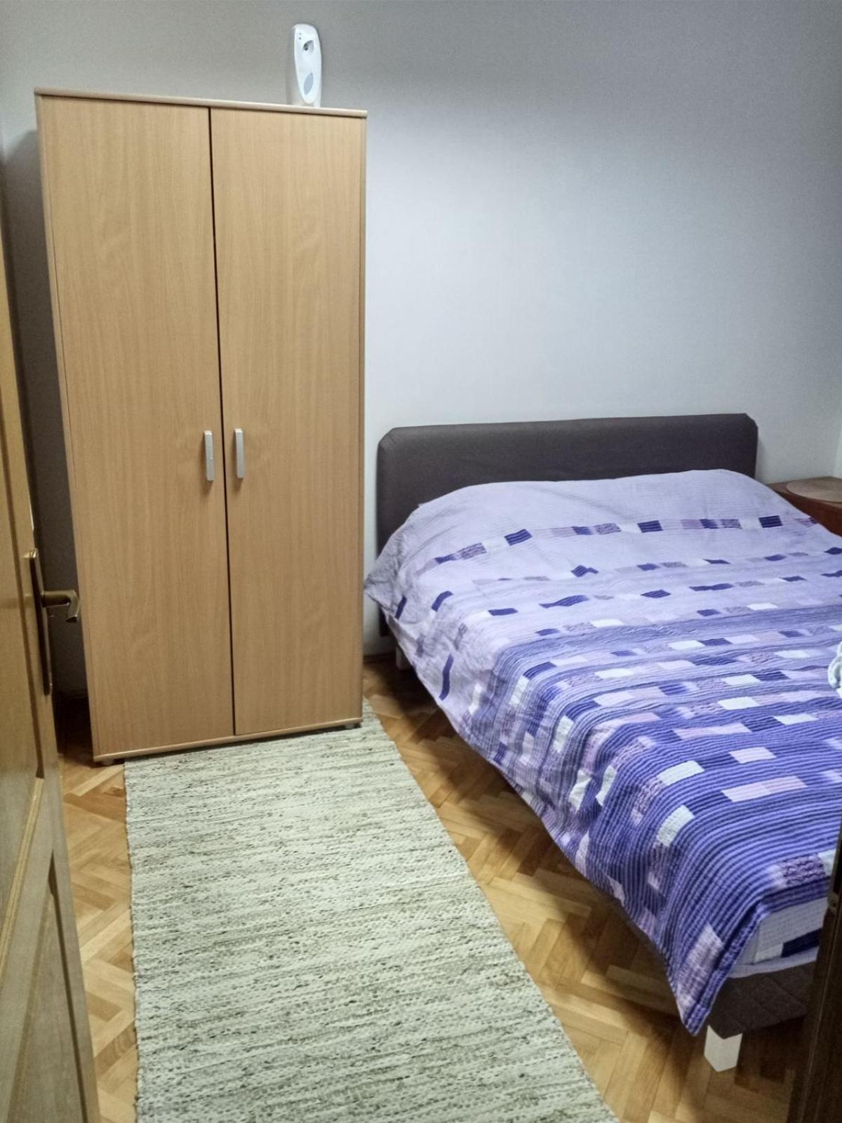 Apartment photo 3