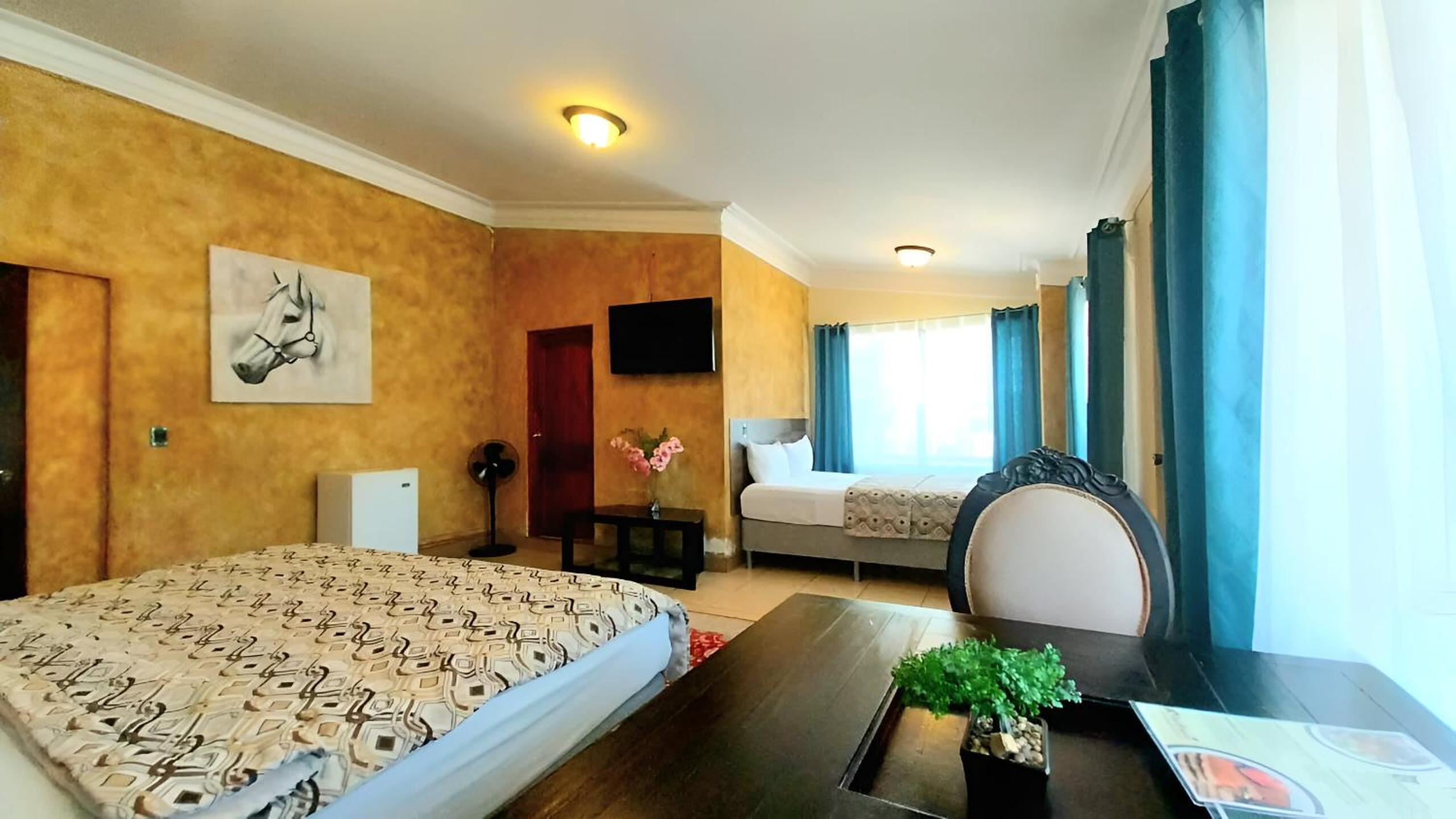 Twin Room with Private Bathroom