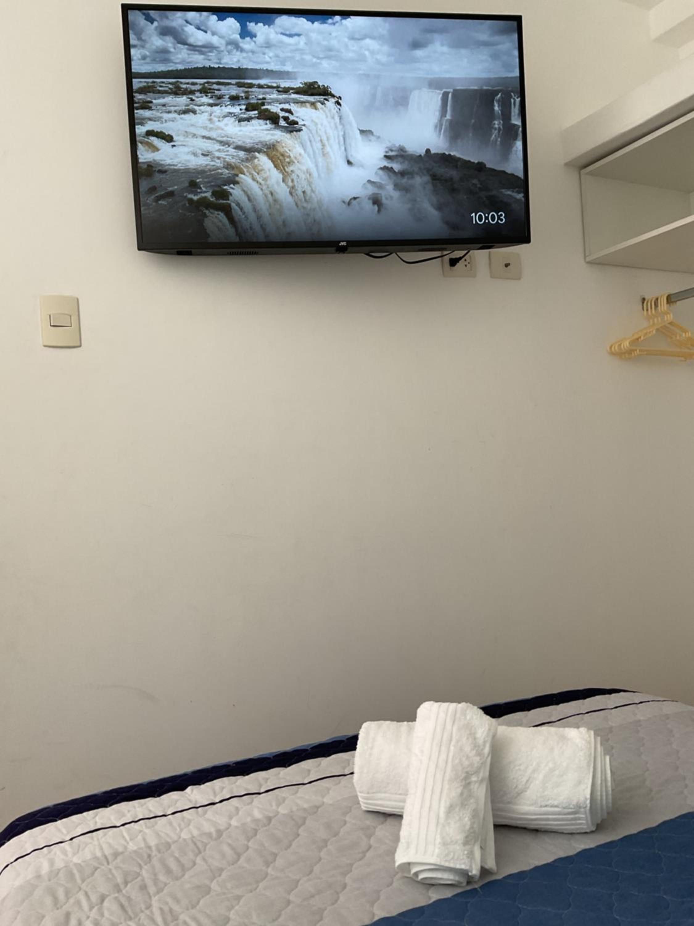 Double Room with Private External Bathroom photo 3