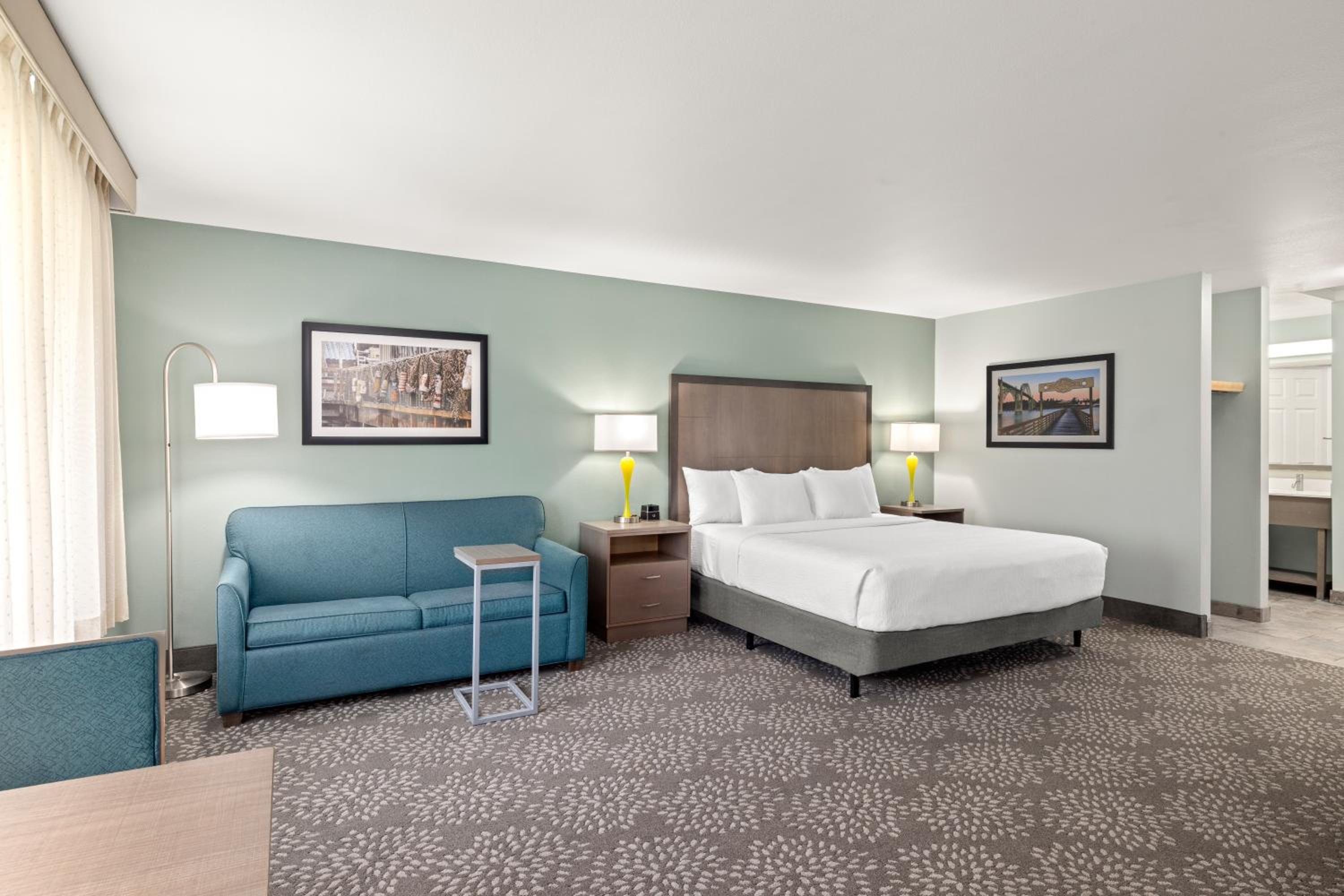 King Suite with Sofa Bed - Photo 5