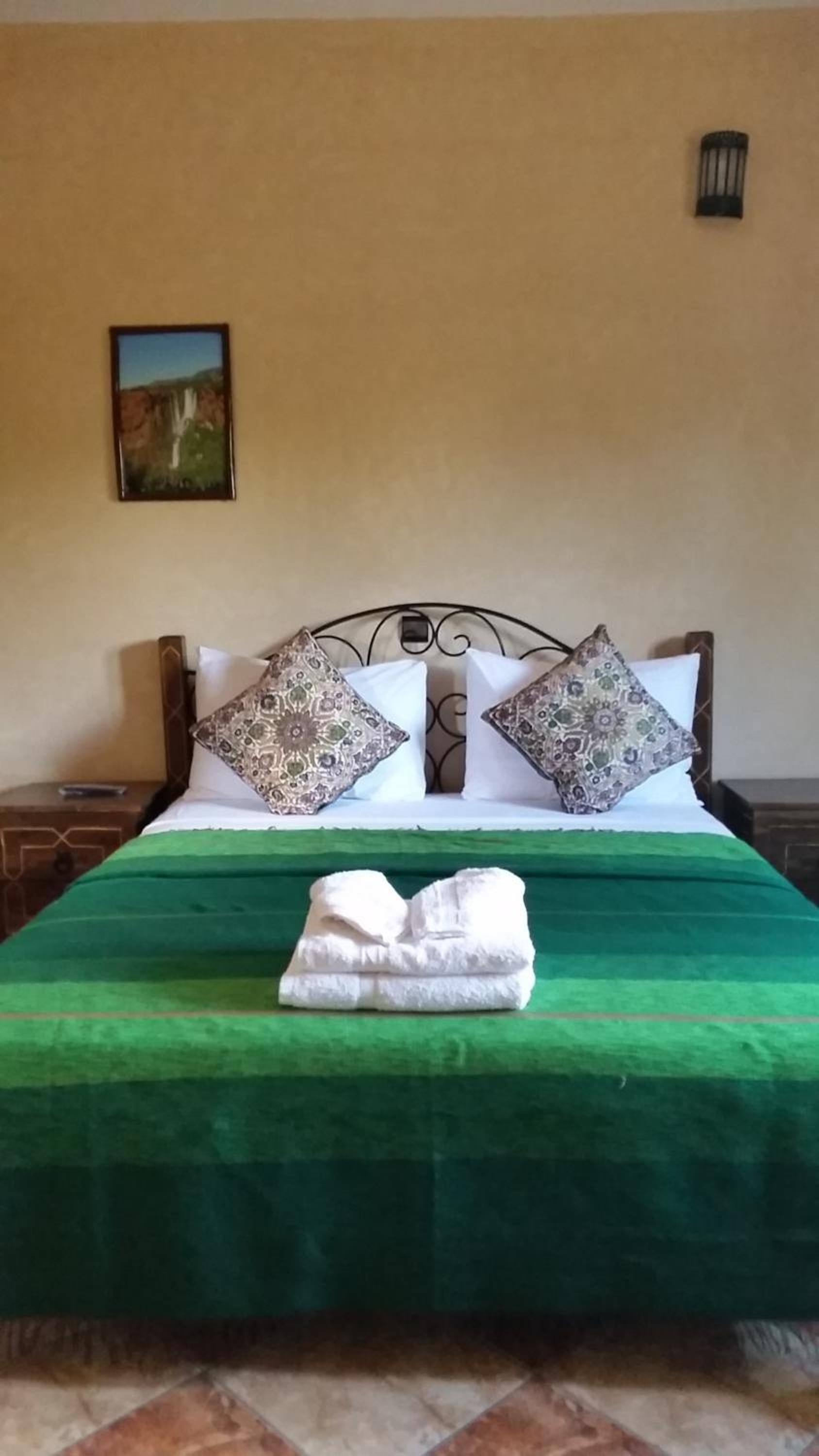 Double Room - Photo 2