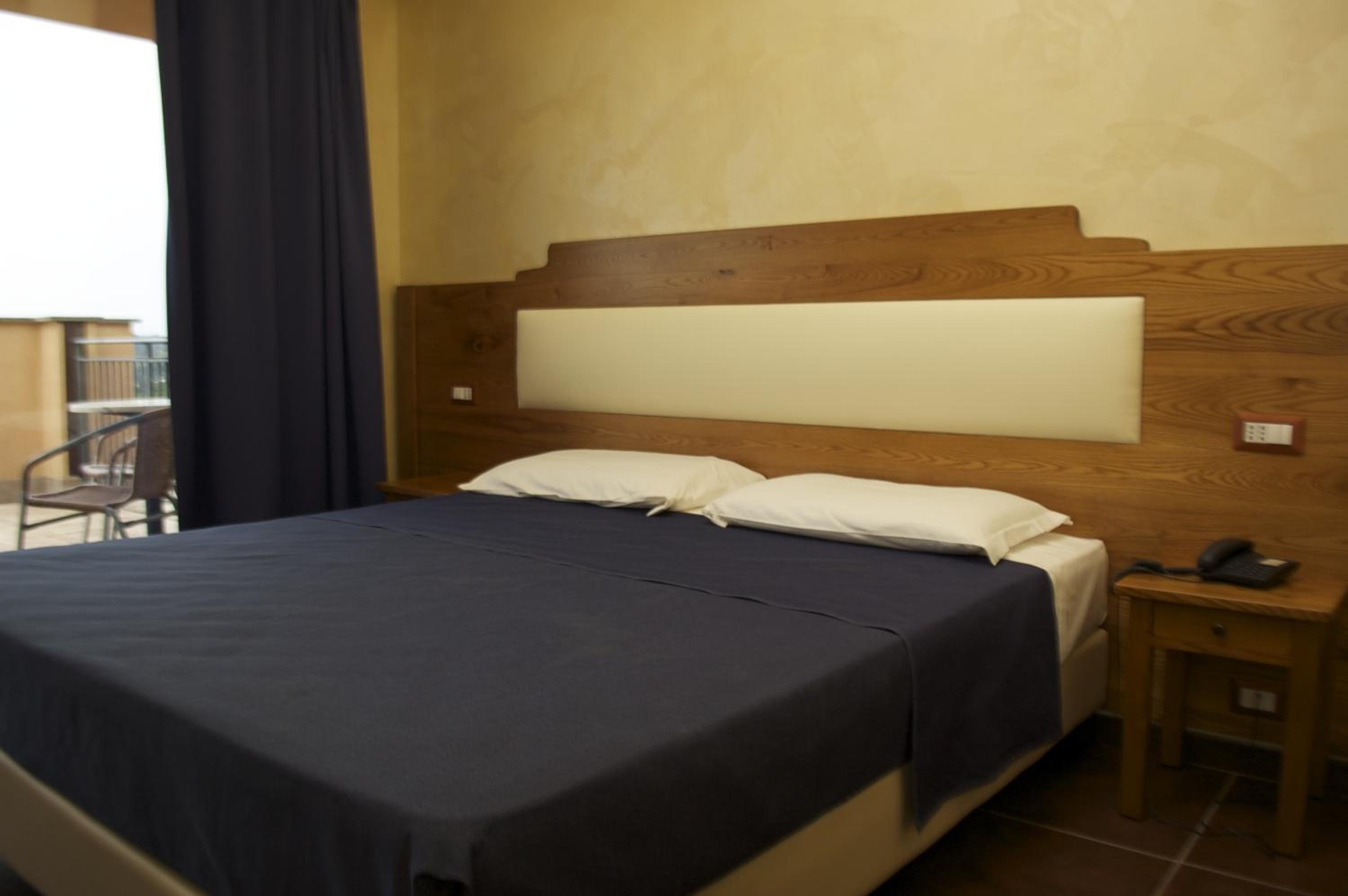 Superior Single Room photo 3