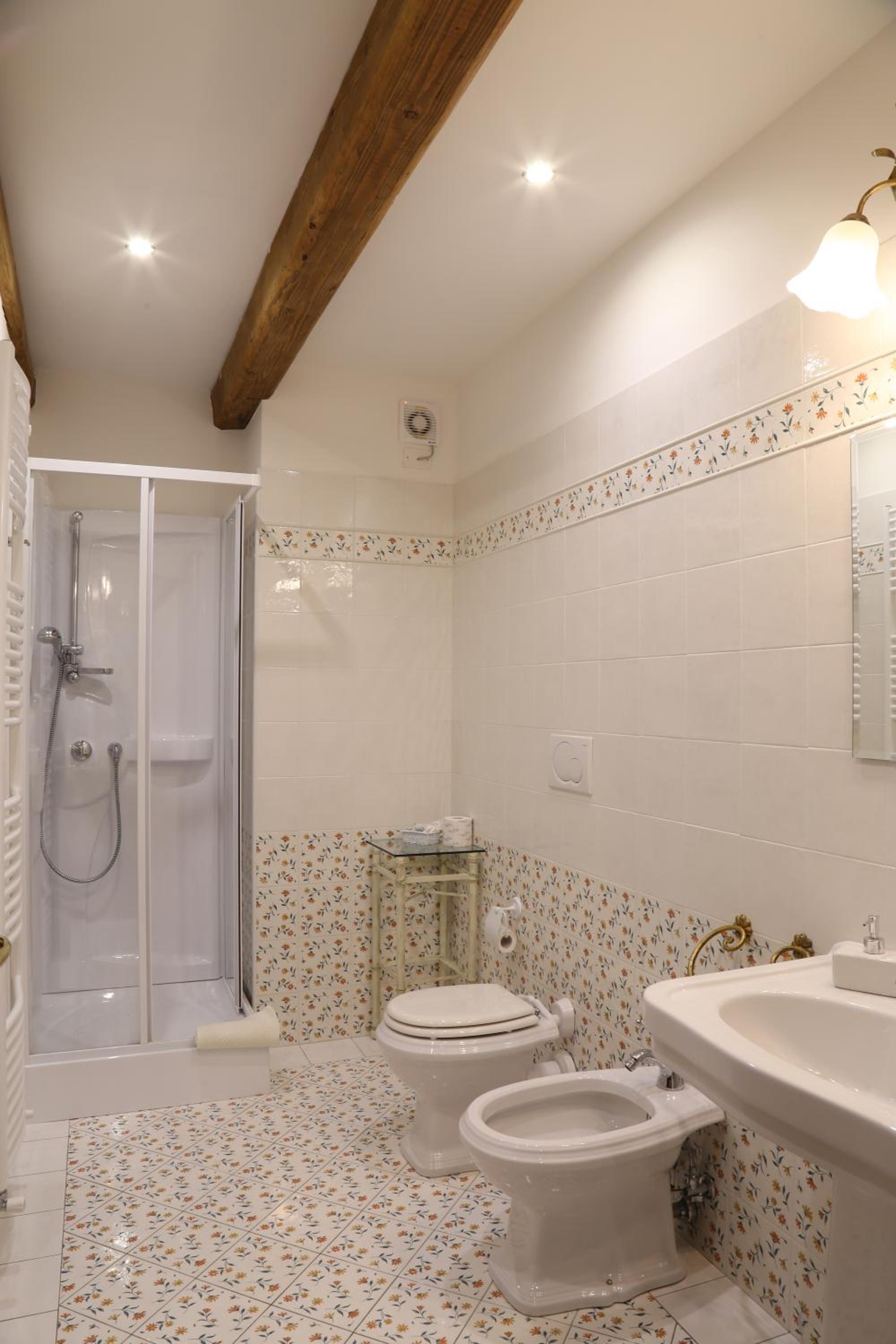 Large Single Room