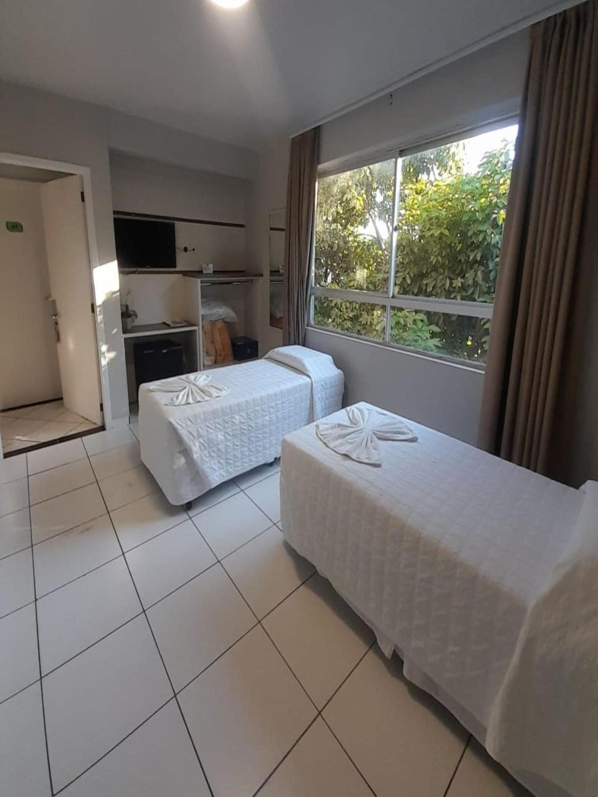 Smart Iguassu Hotel — Deluxe Twin Room