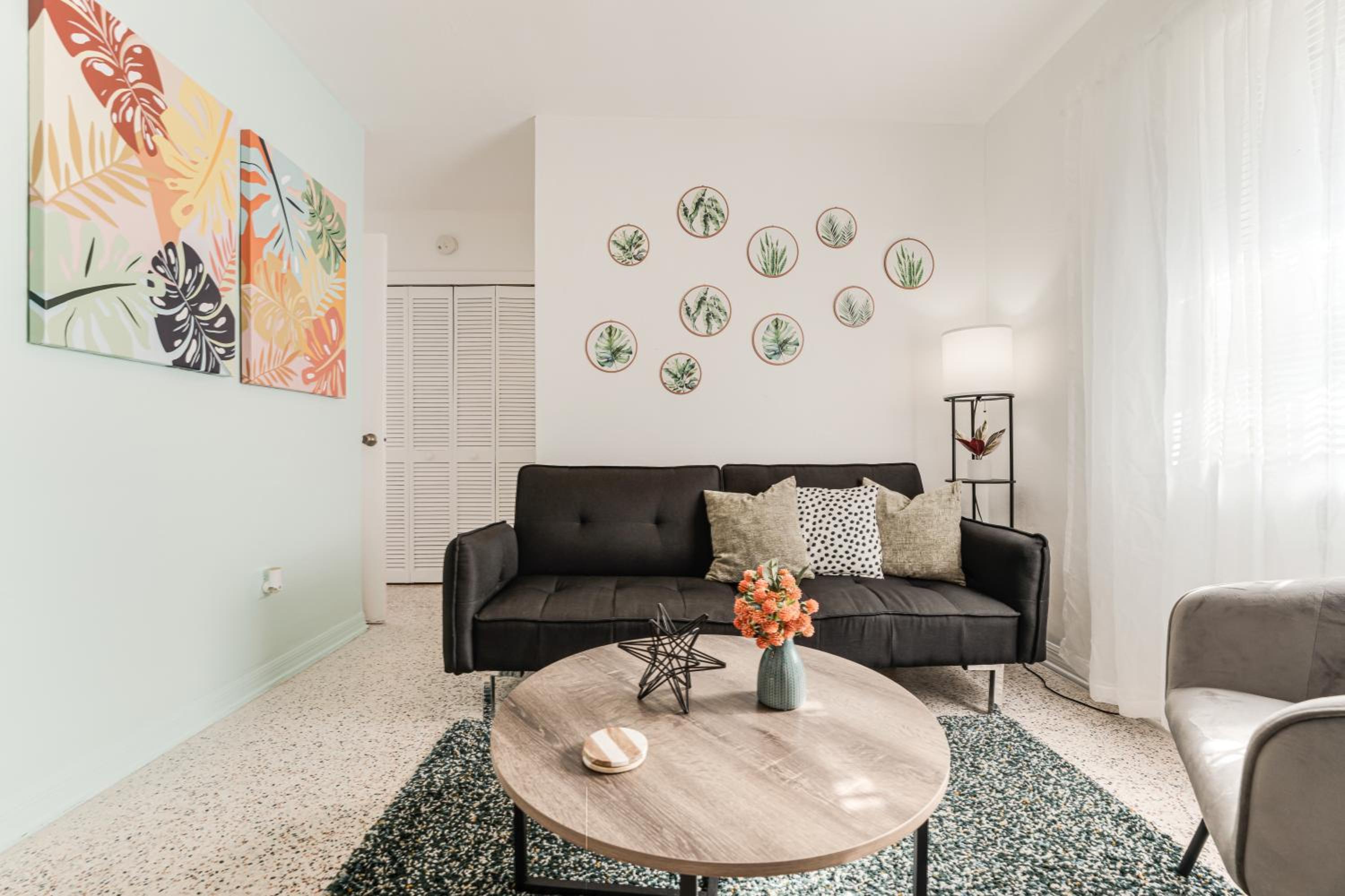 Apartment photo 3