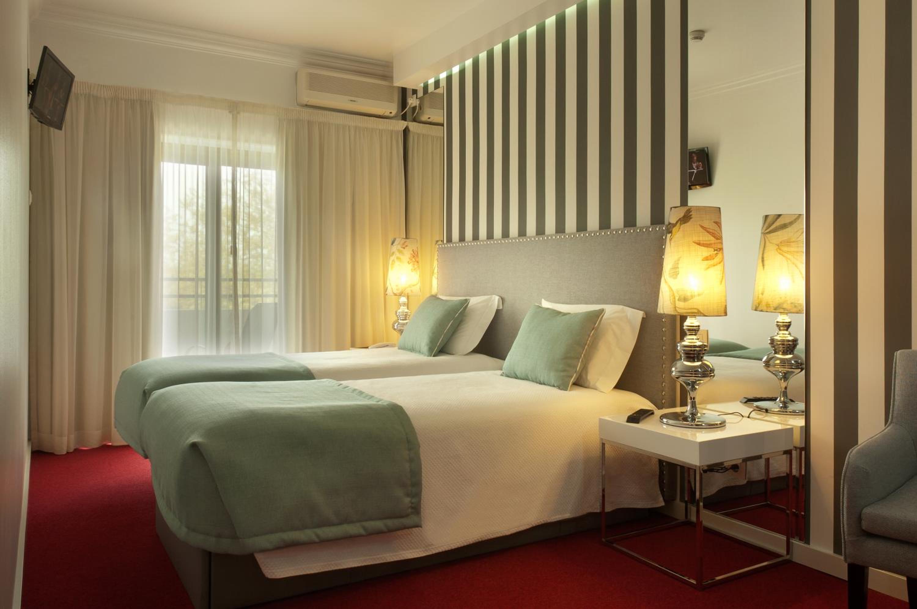Double or Twin Room - Photo 1
