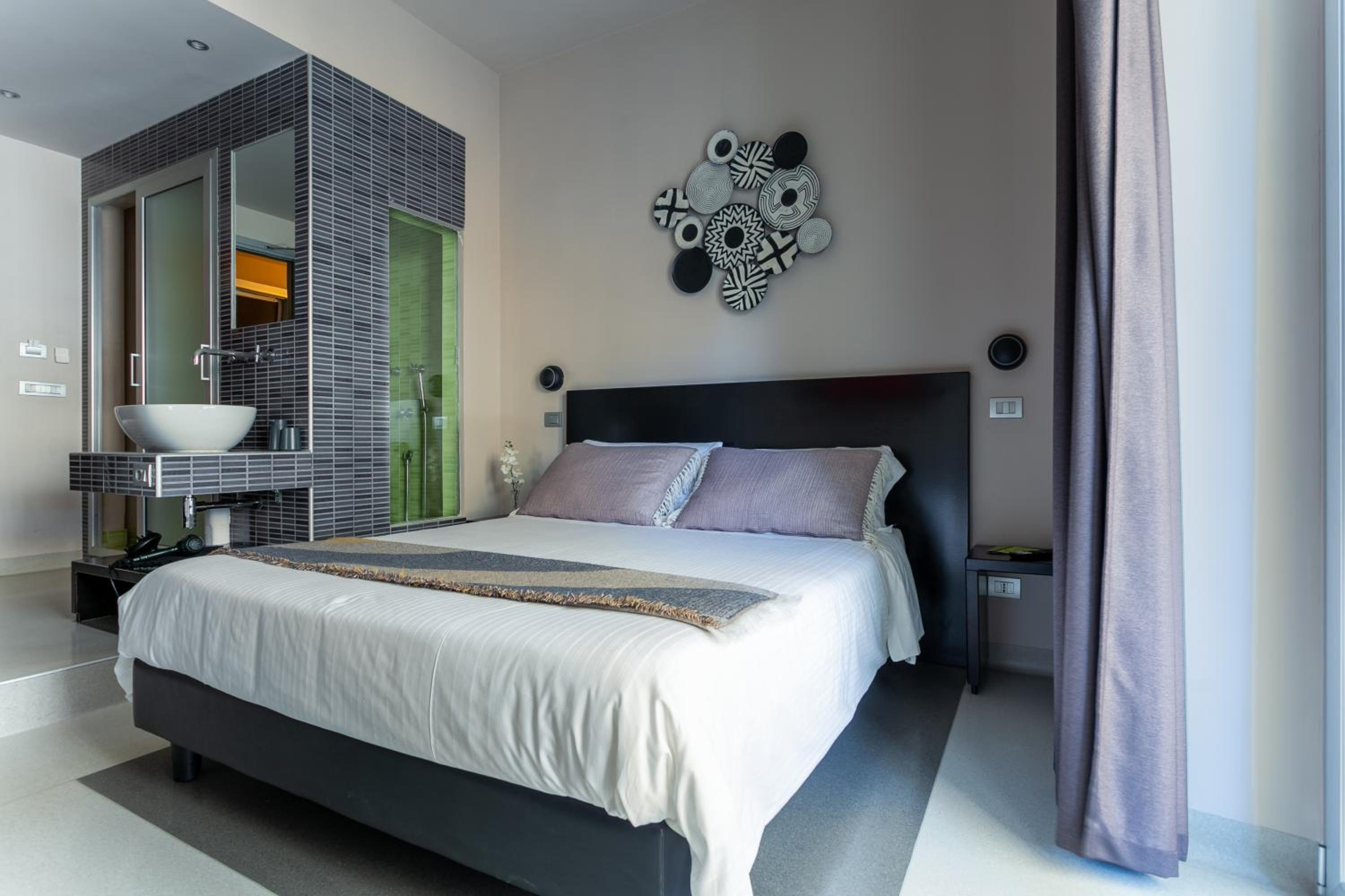 Superior Double Room with Balcony