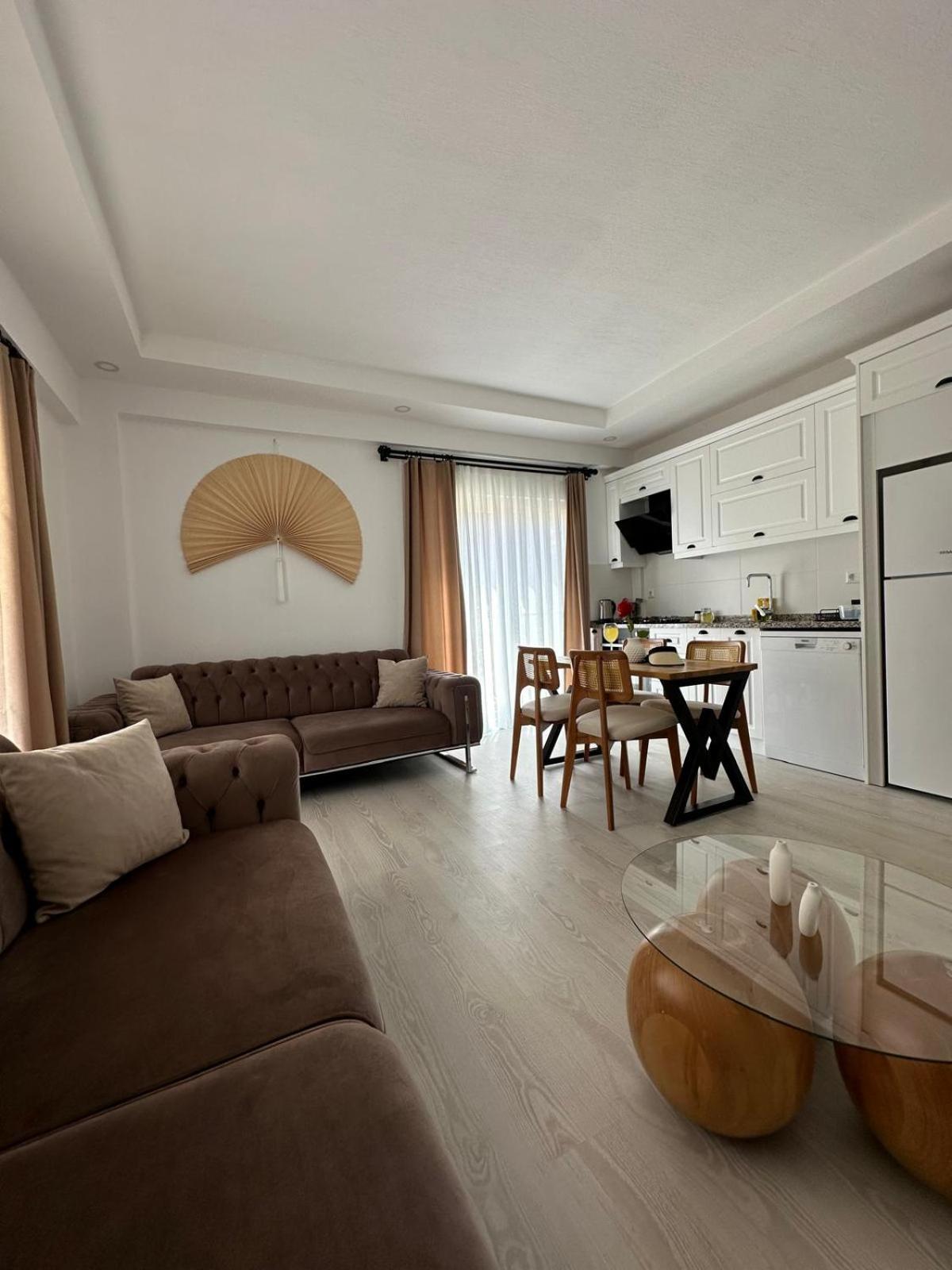 Two-Bedroom Apartment photo 2