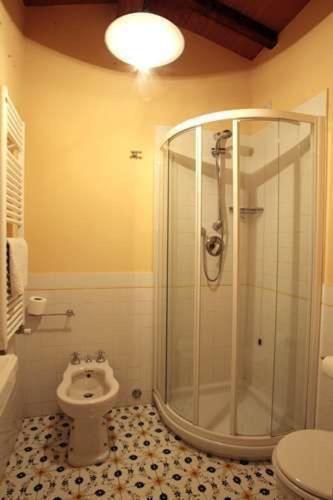 Standard Double or Twin Room with Garden View photo 3