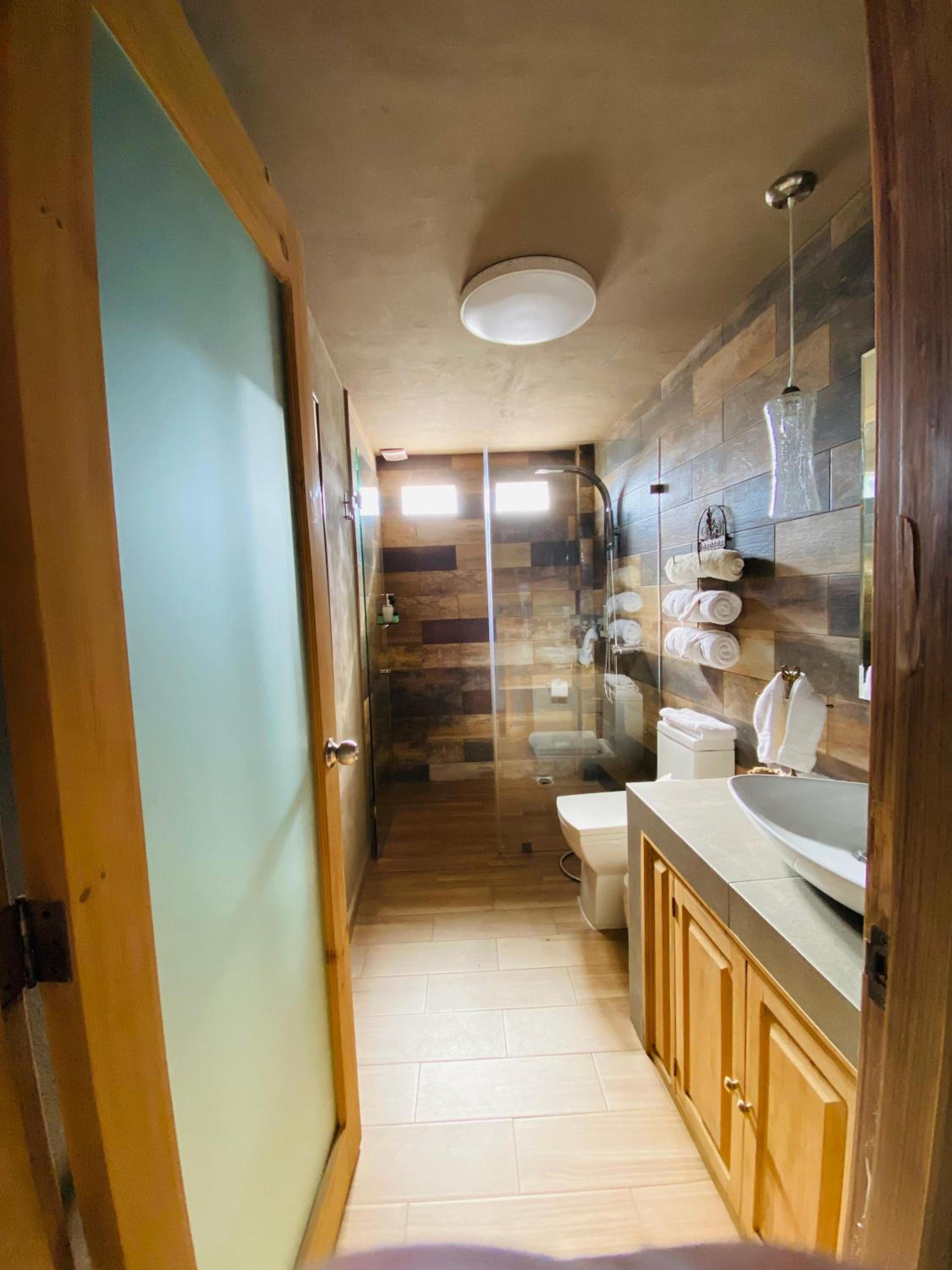 Deluxe Suite - Photo 2