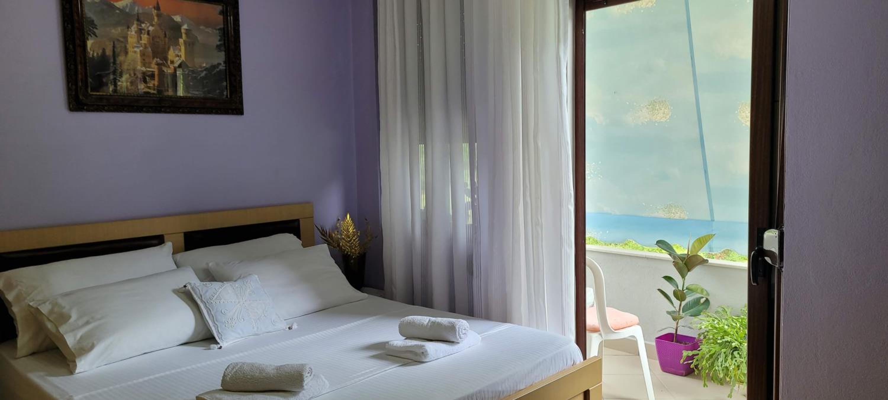 Double Room With Shared Bathroom