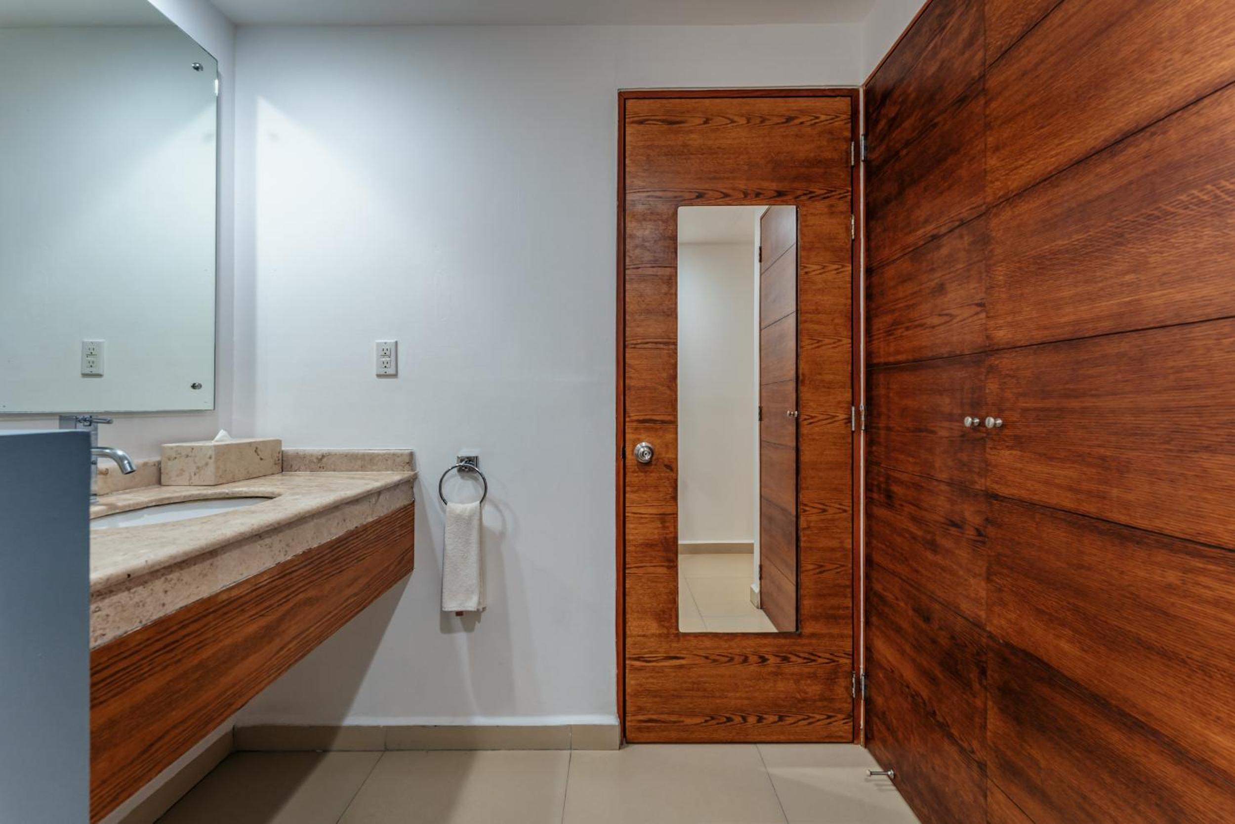 King Room - Photo 9