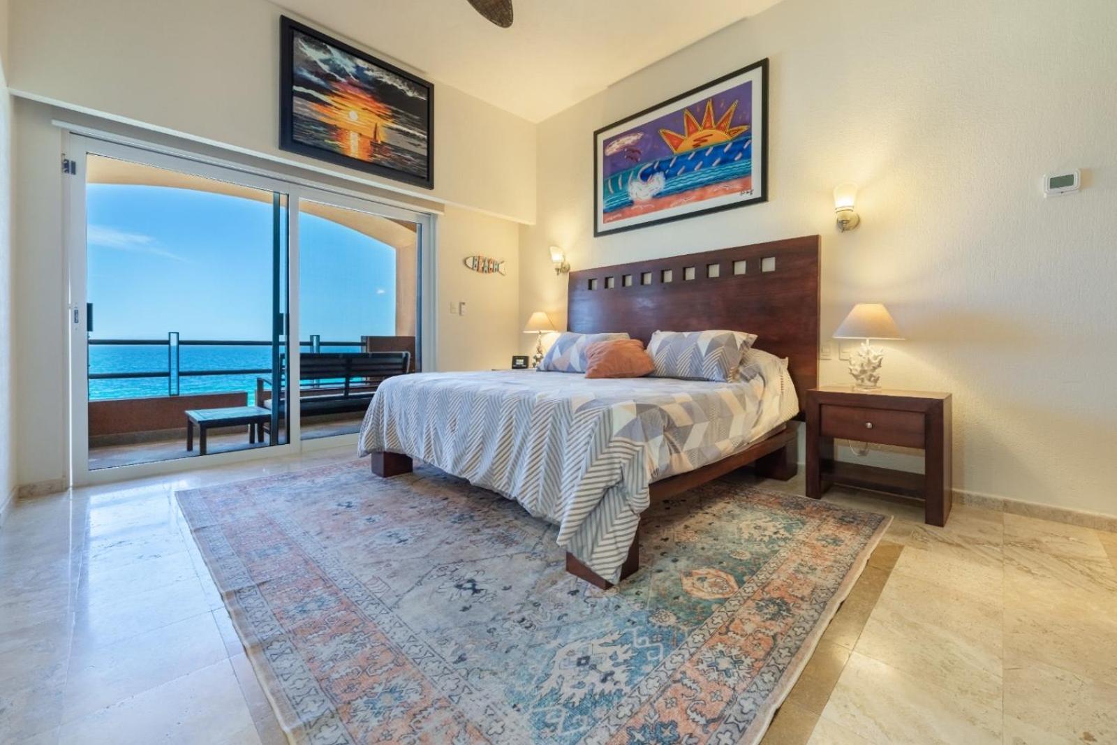 One-Bedroom Premium Apartment With Ocean View photo 3