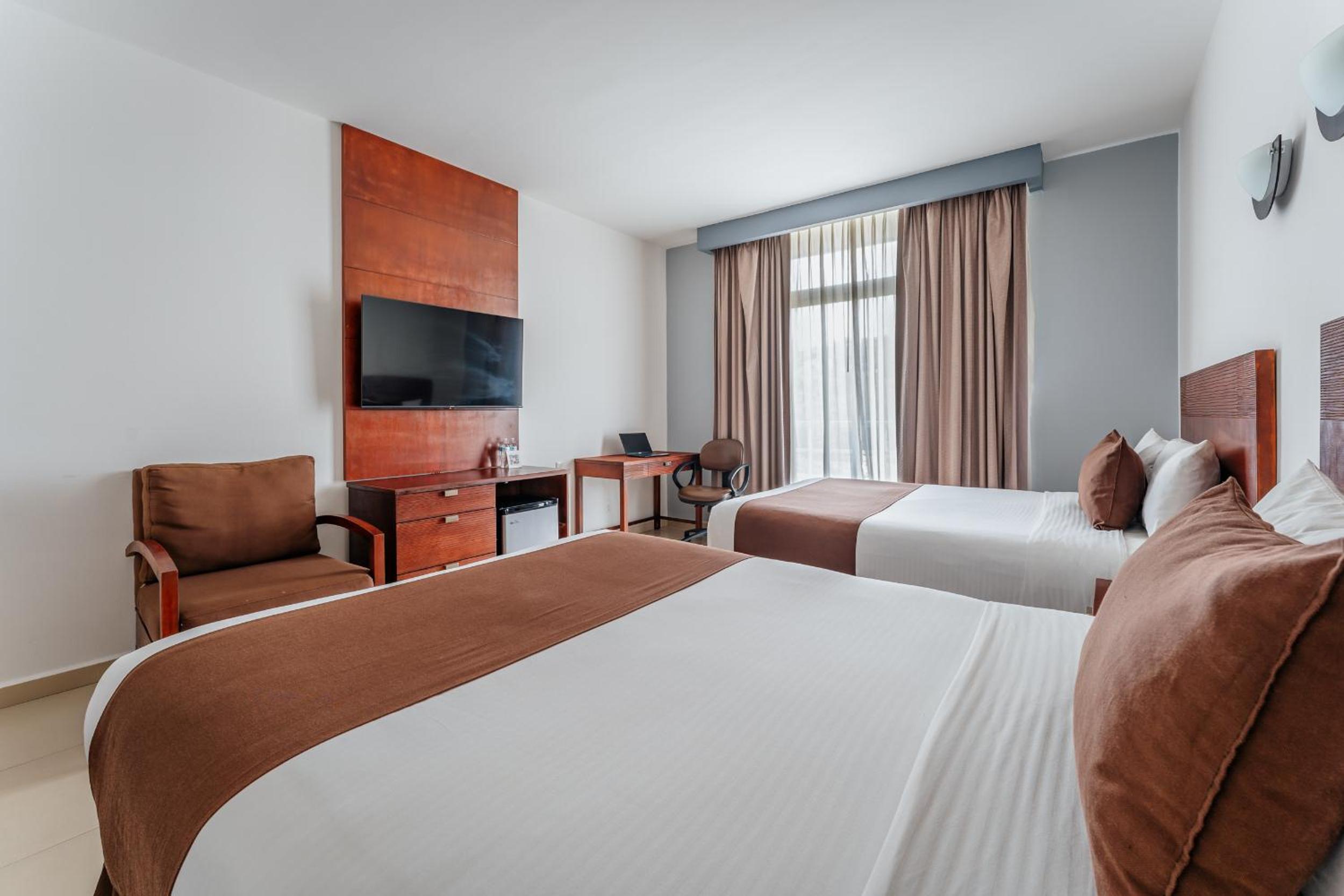 Executive Double Room - Photo 1