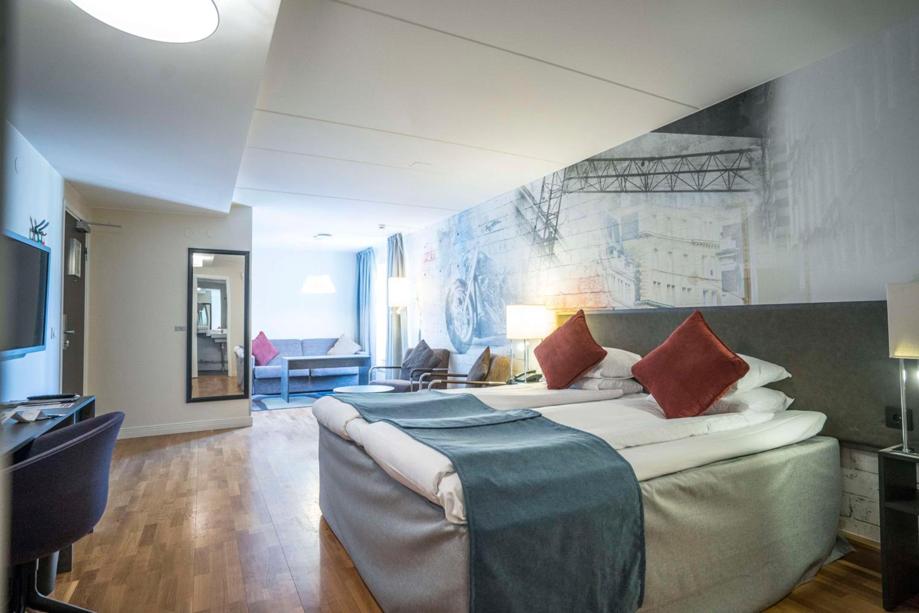 Junior Suite - Photo 1
