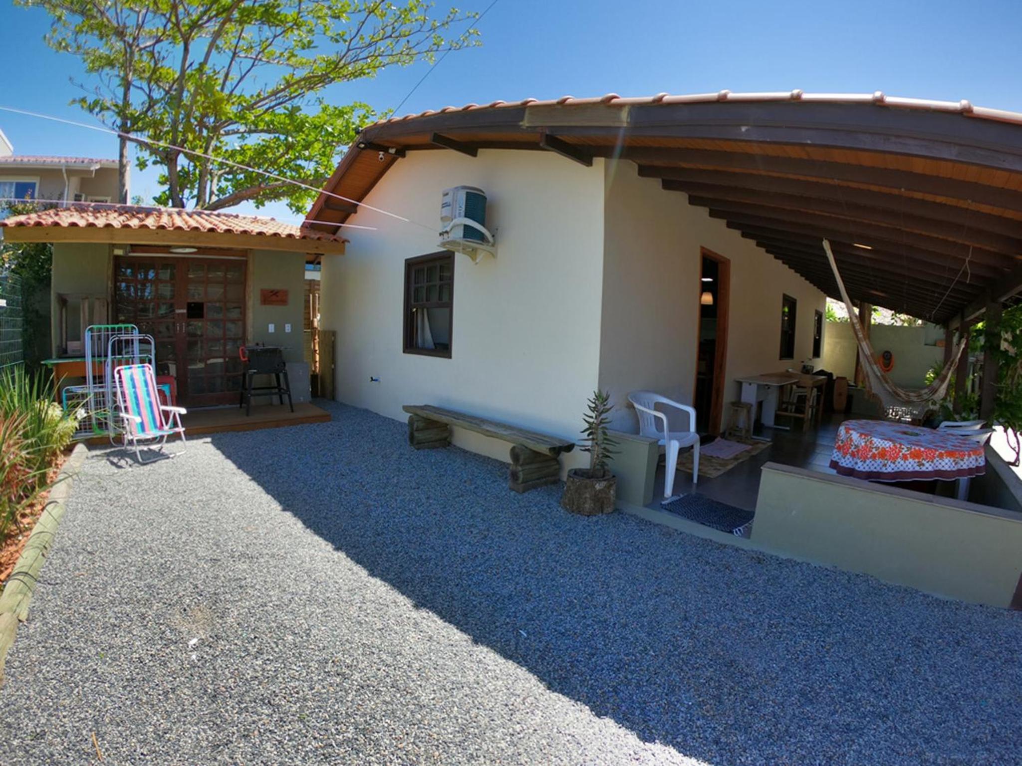 Three-Bedroom House photo 3