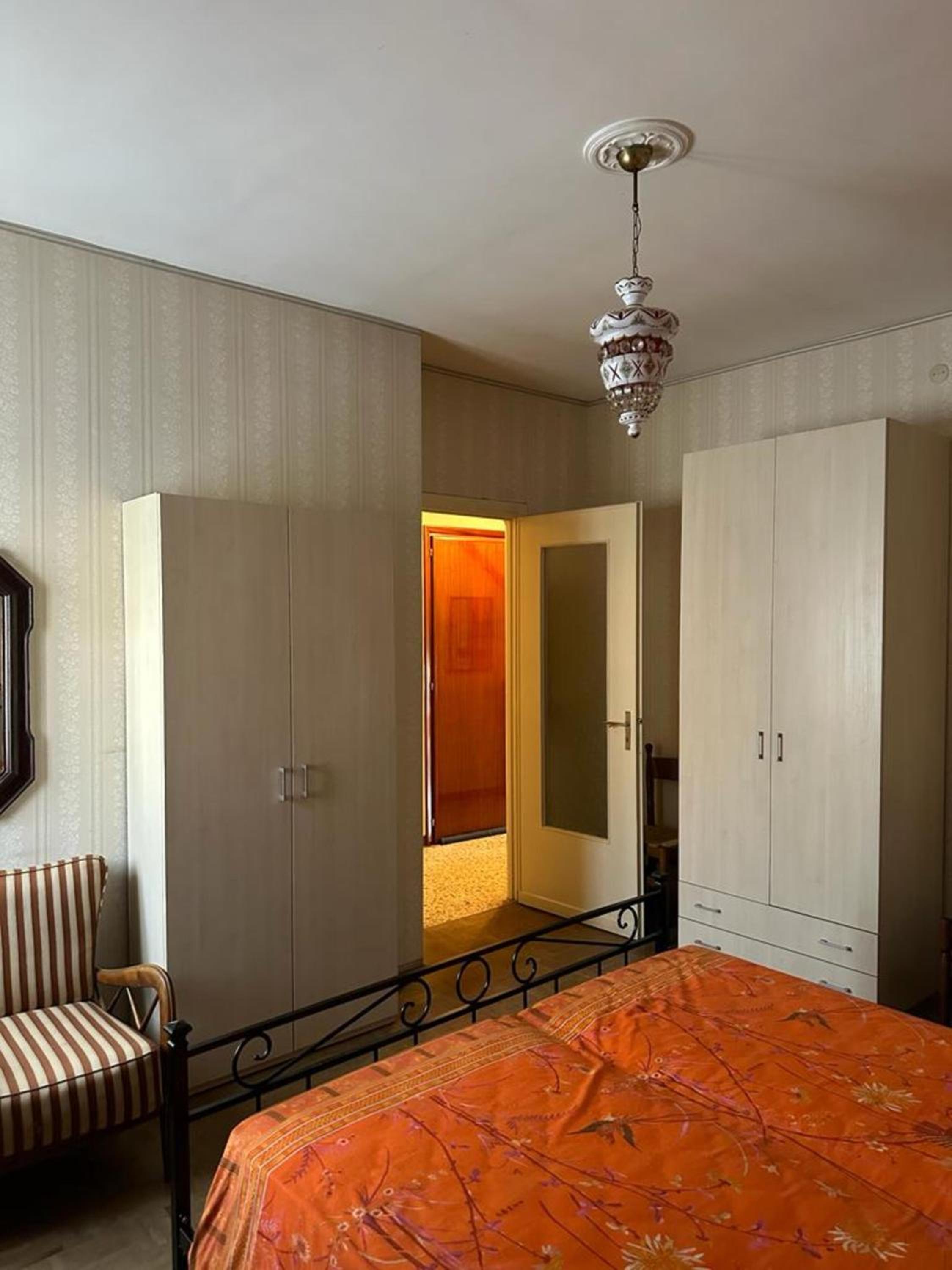 Superior One-Bedroom Apartment